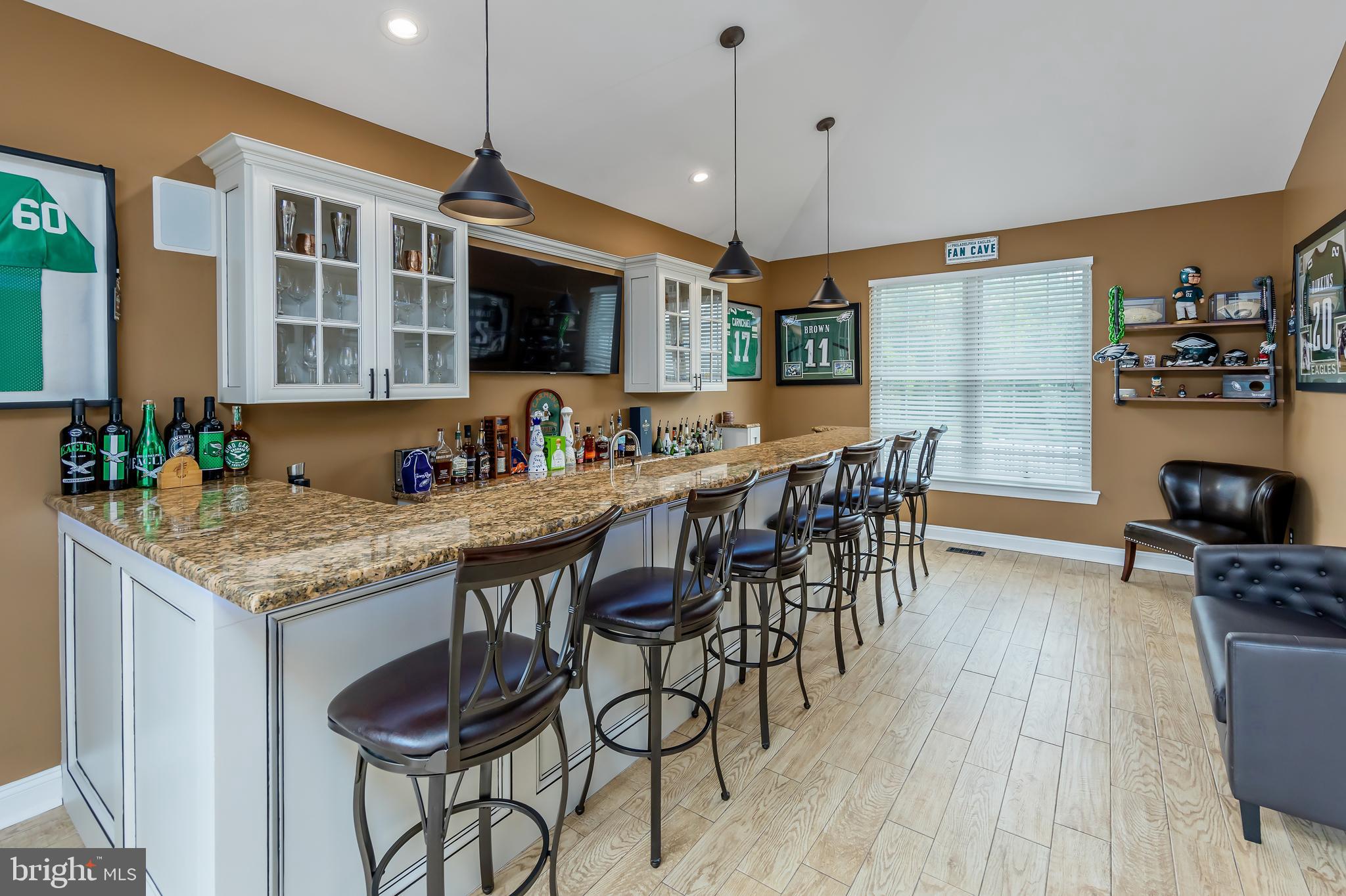 118 Juniper Dr
