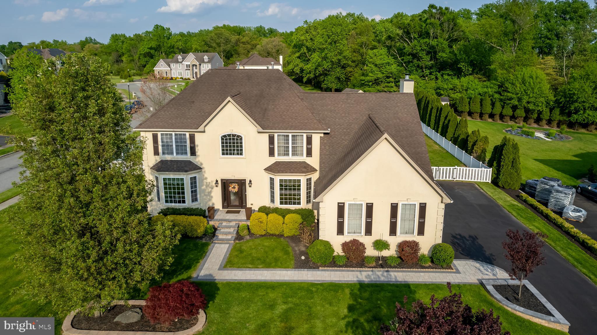 118 Juniper Dr