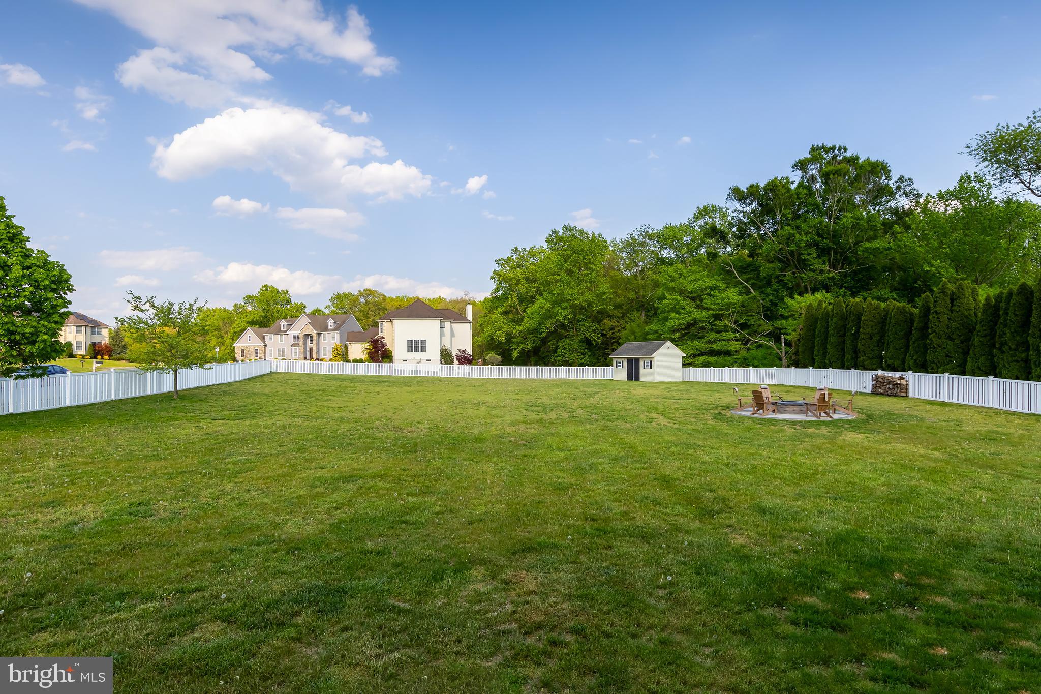 118 Juniper Dr