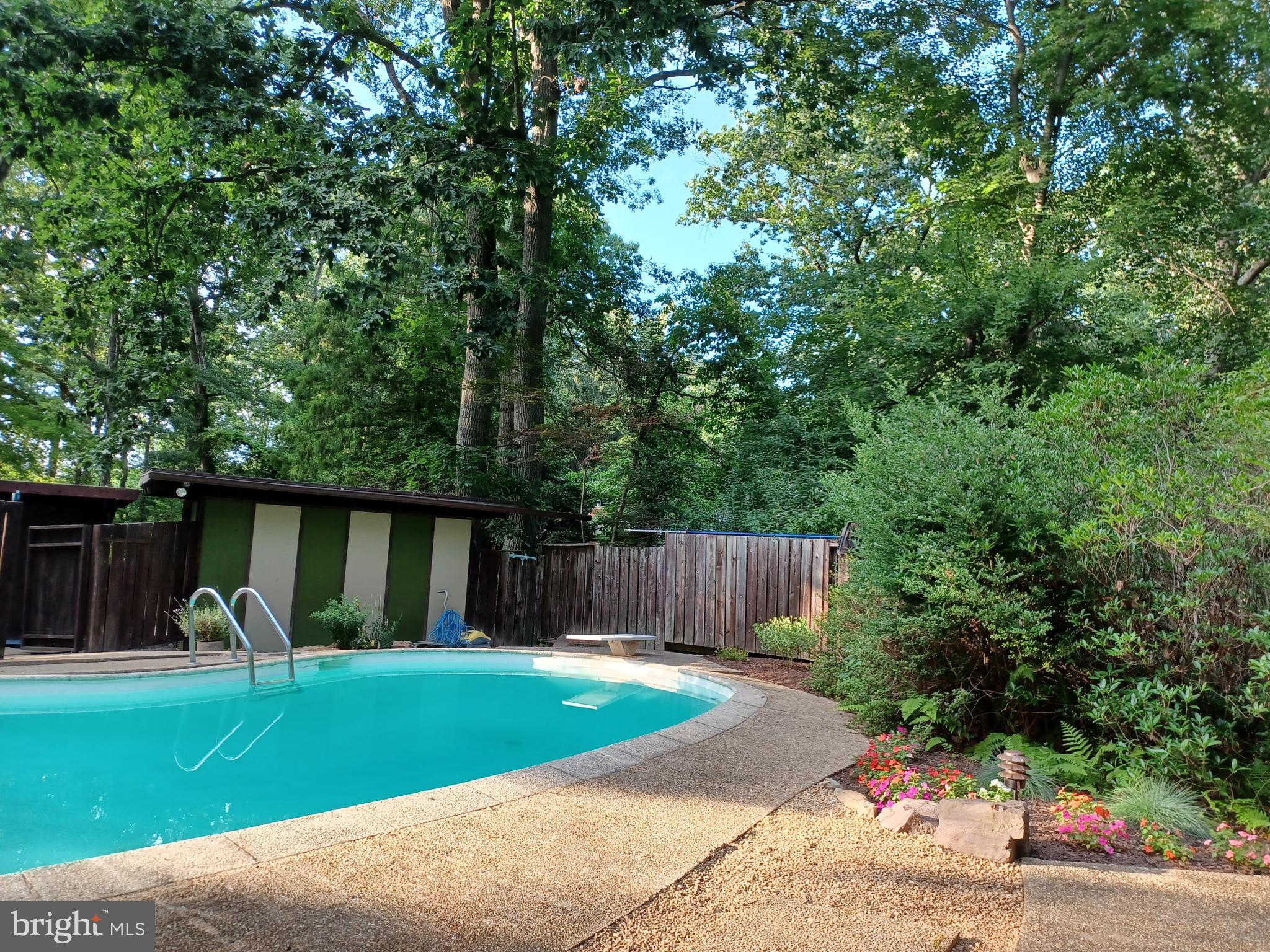 116 SHERWIN ROAD