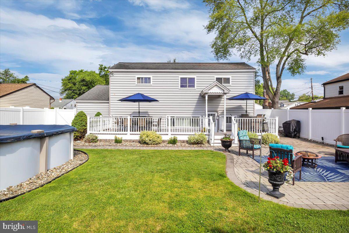772 SHIELDS AVENUE