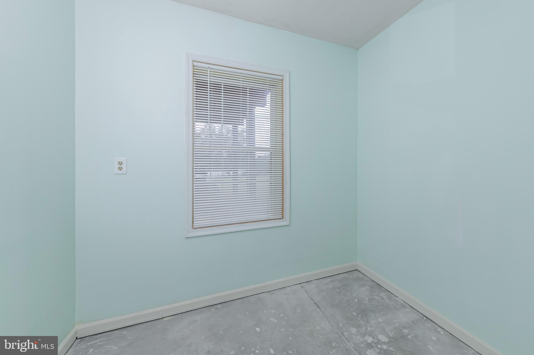29 LAKE NARRATICON DRIVE