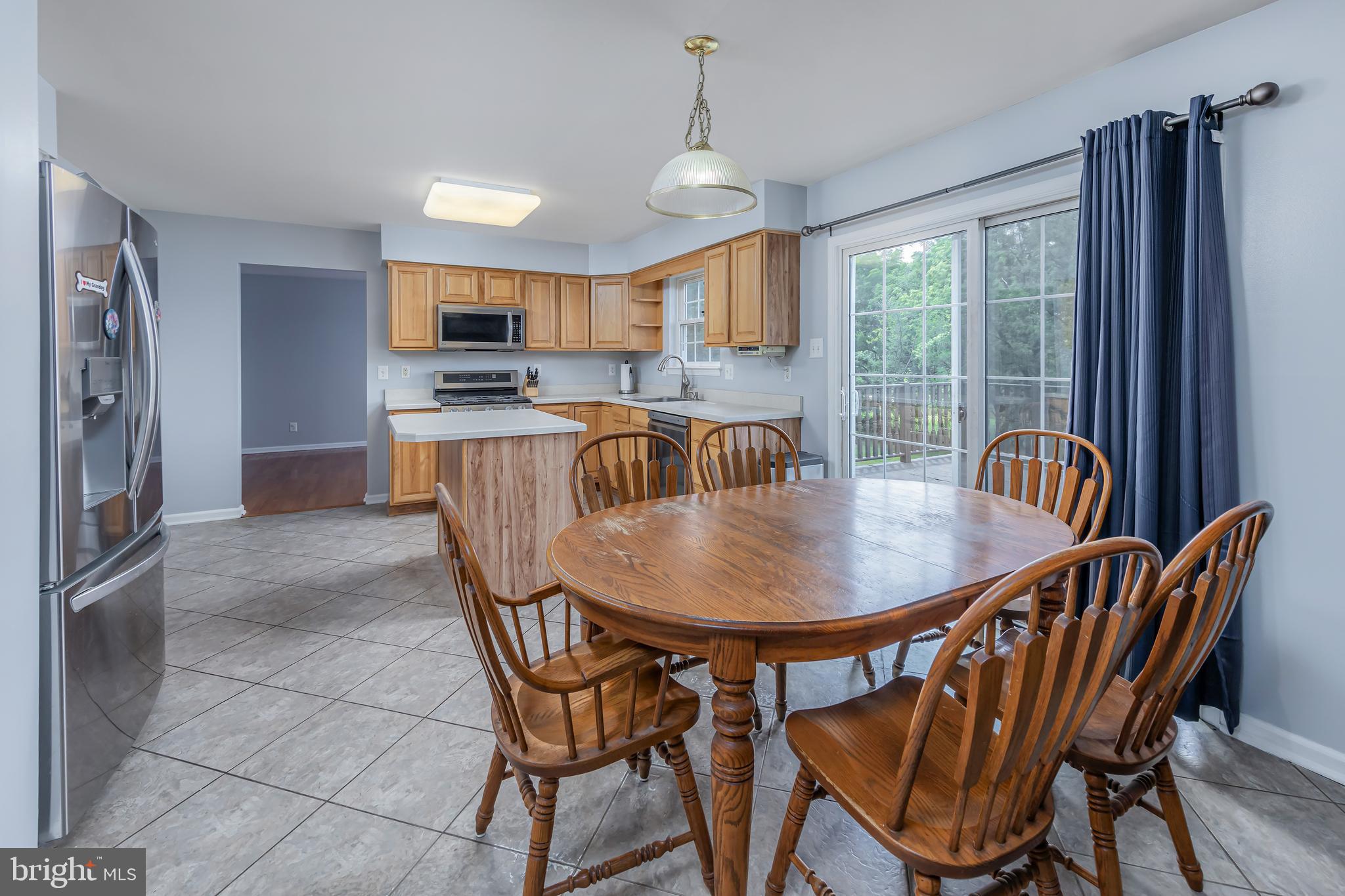 29 LAKE NARRATICON DRIVE