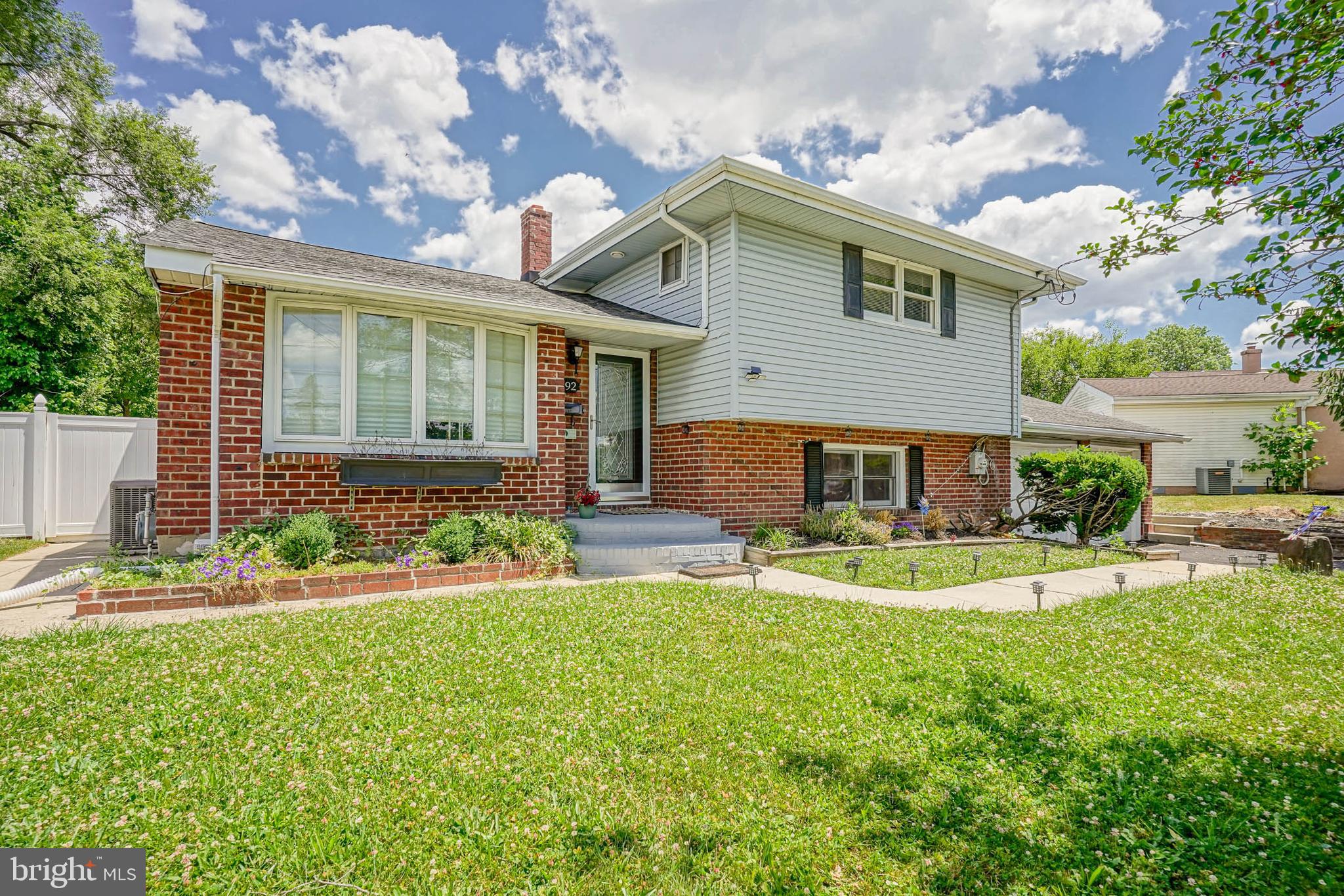 192 PHOENIX AVENUE