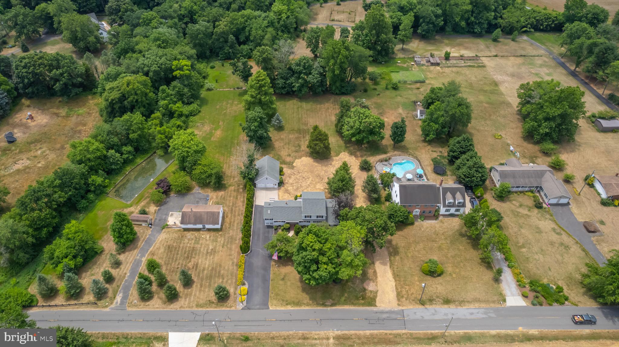 426 Bishop Rd