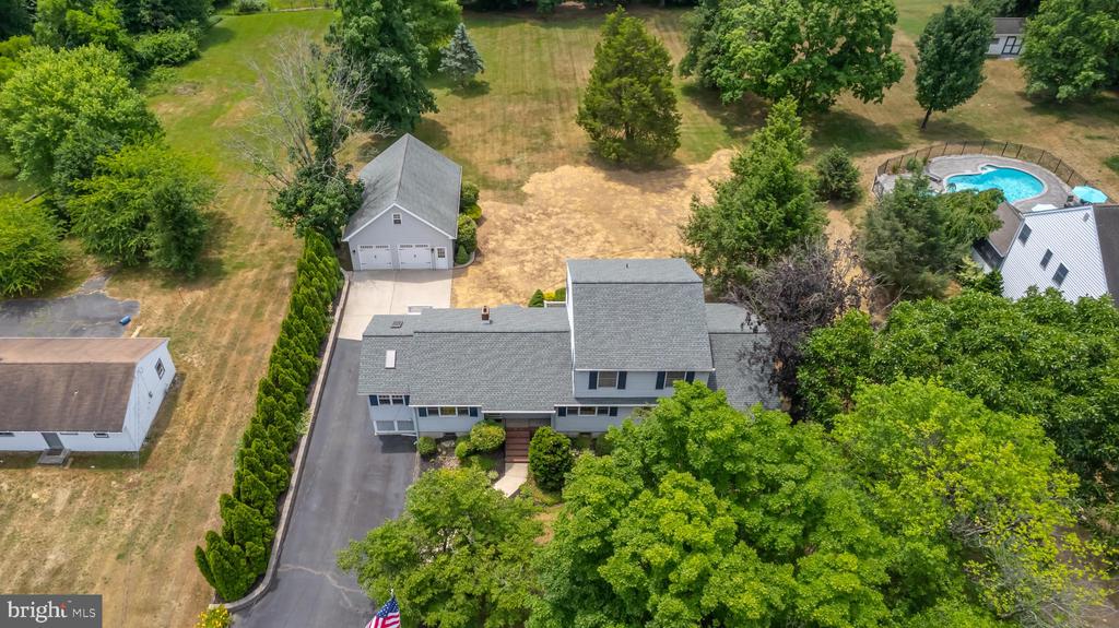 426 Bishop Rd