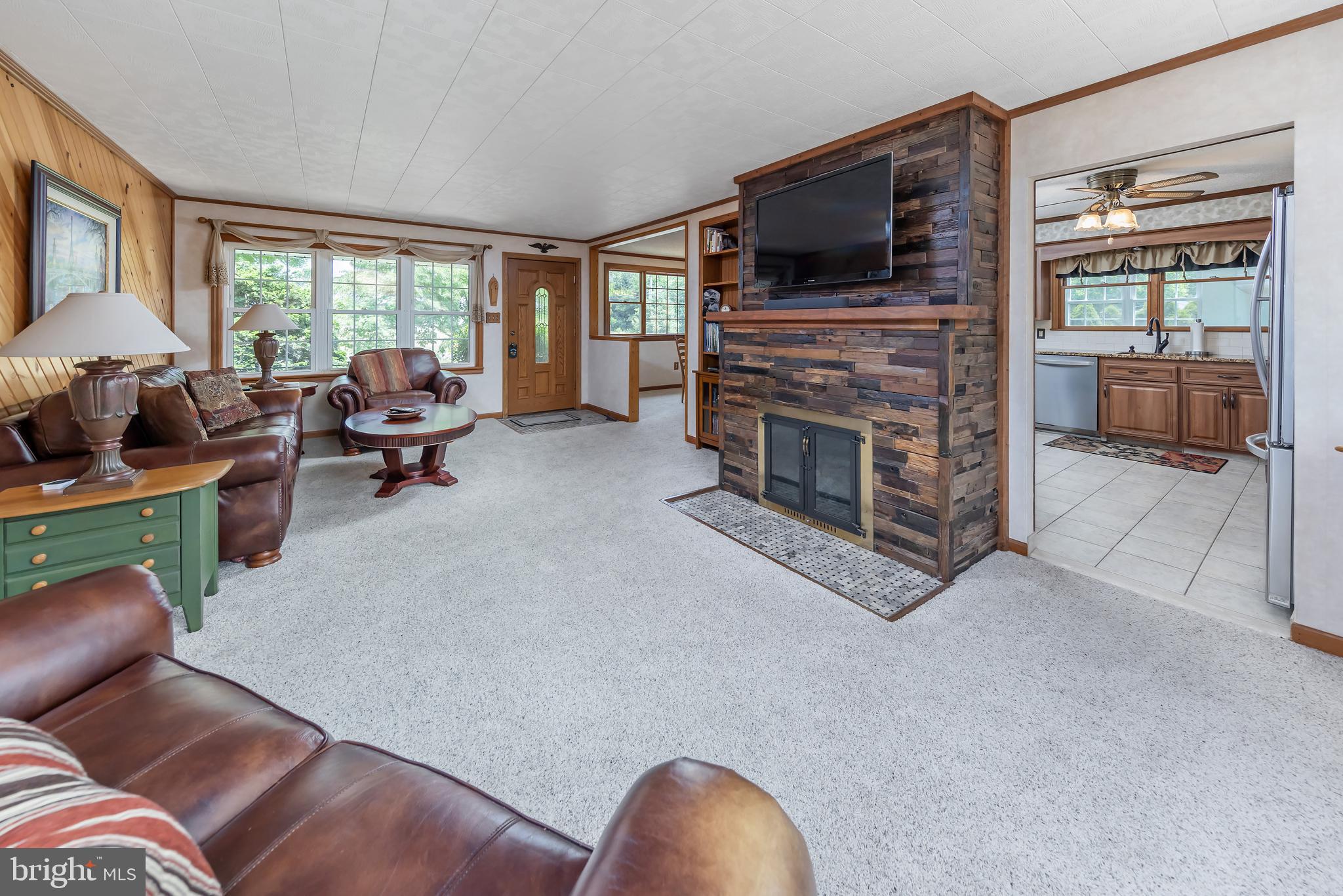 426 Bishop Rd