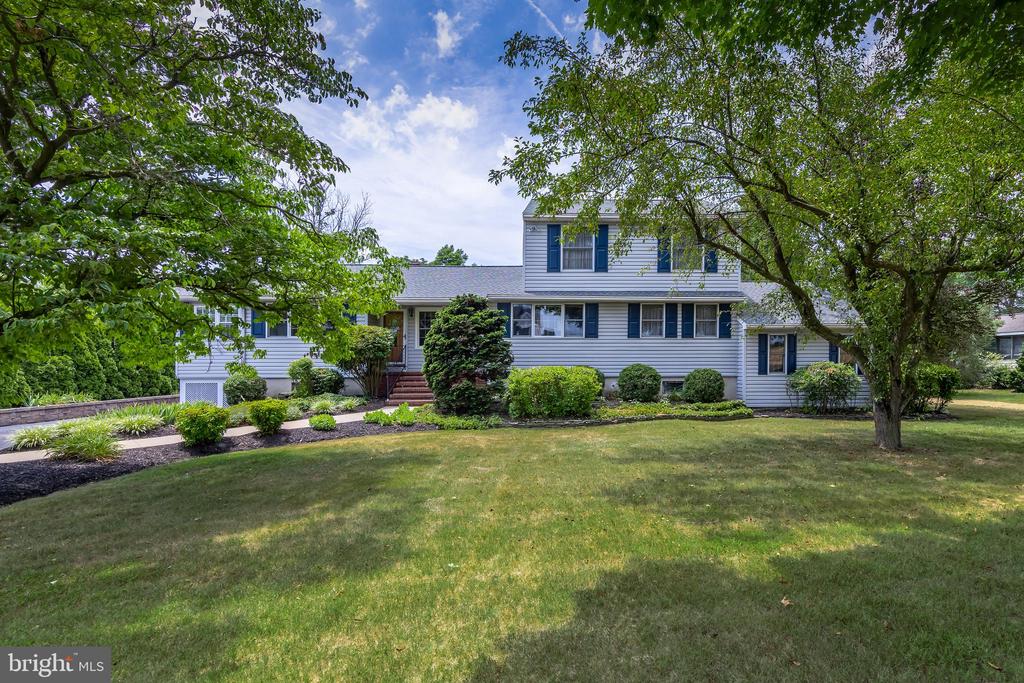 426 Bishop Rd