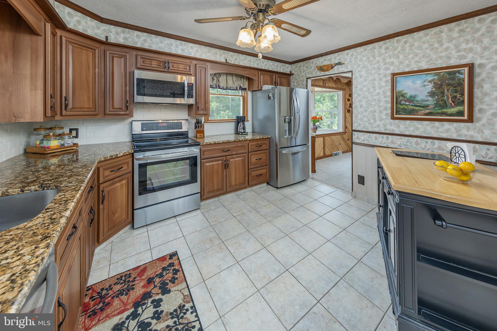 426 Bishop Rd