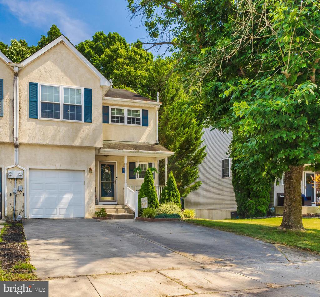 85 Arbour Ct