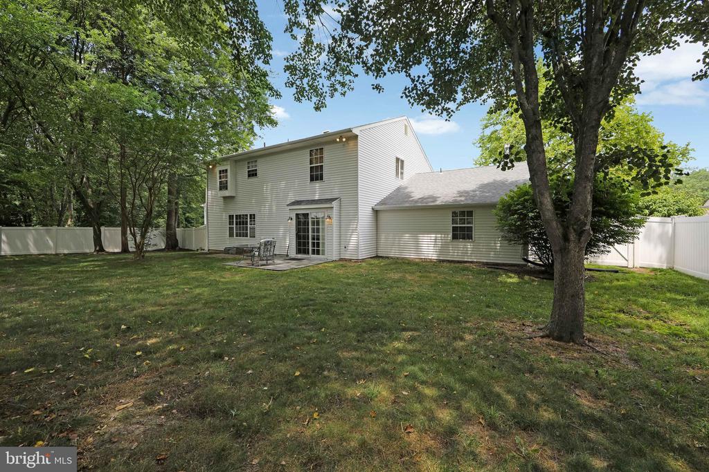 37 Hilliard Way