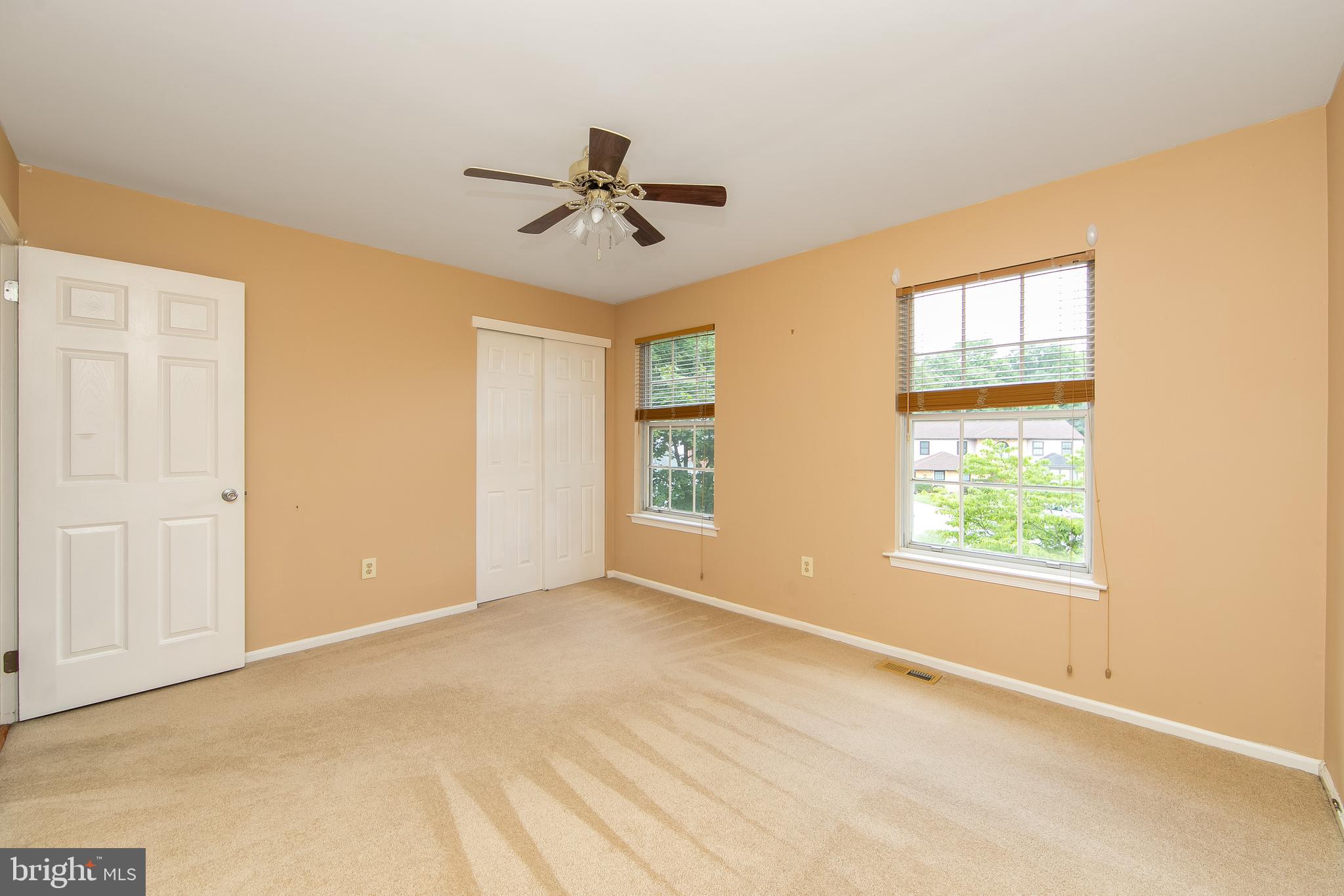 37 Hilliard Way