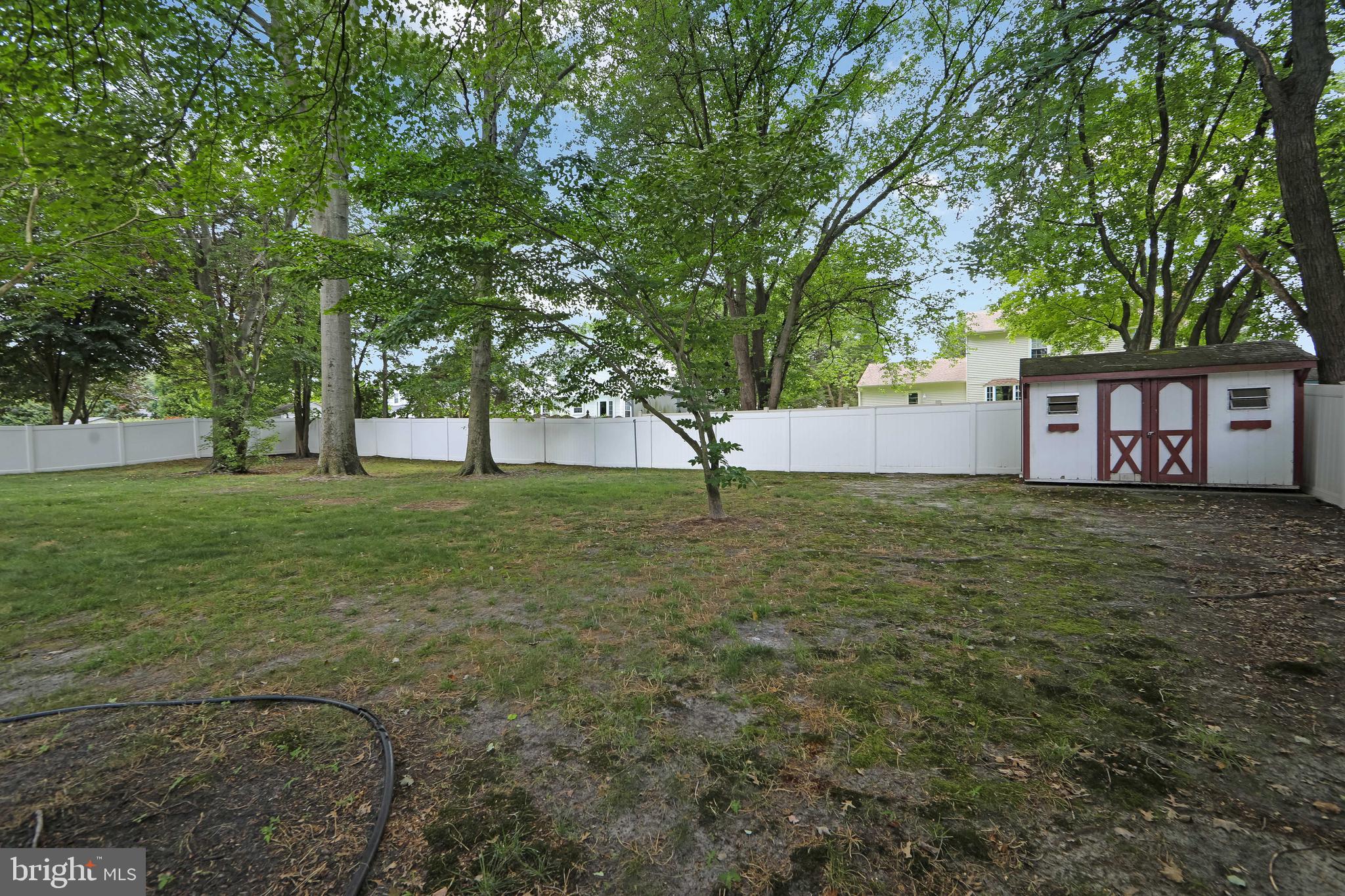 37 Hilliard Way