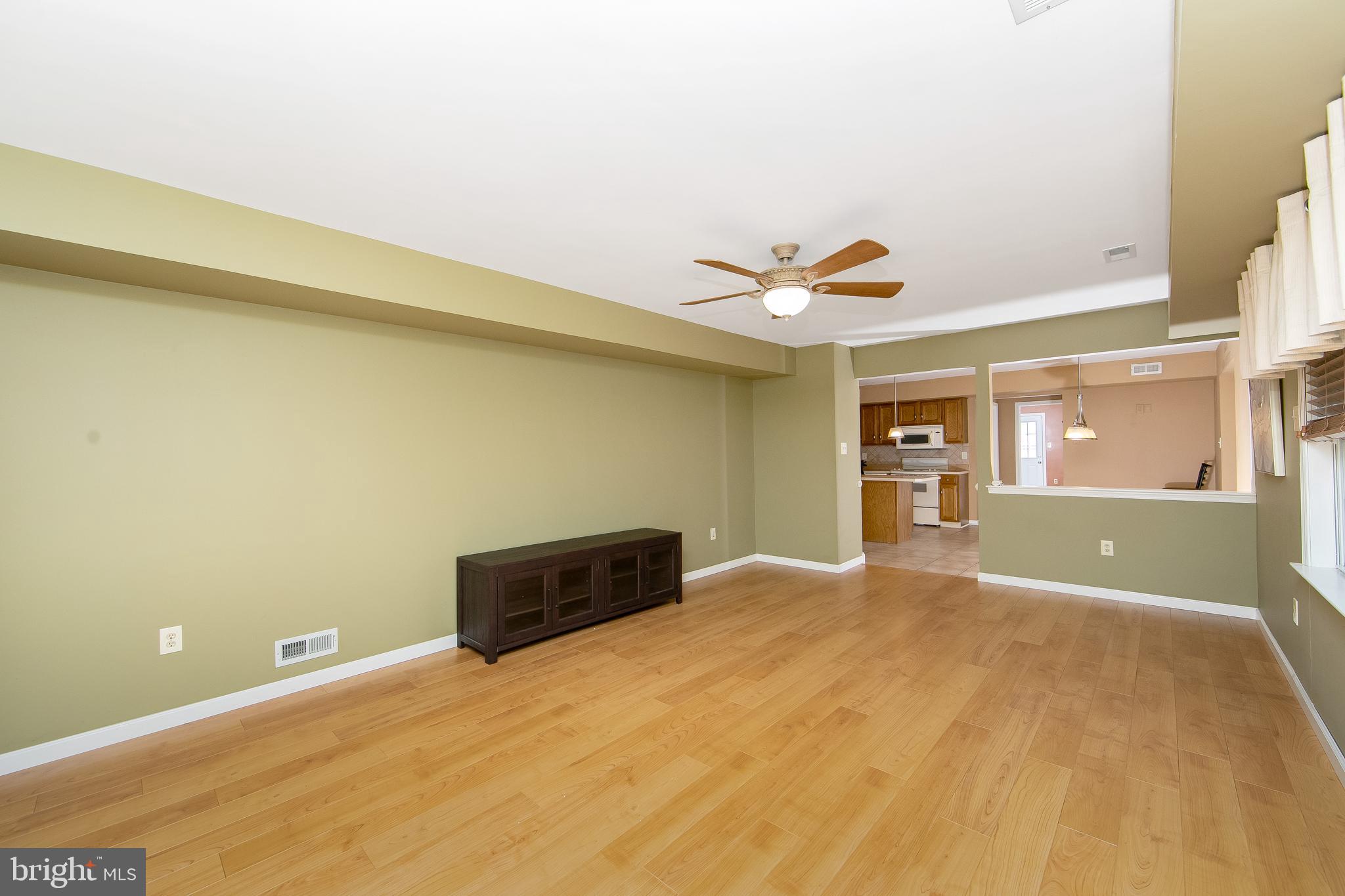 37 Hilliard Way