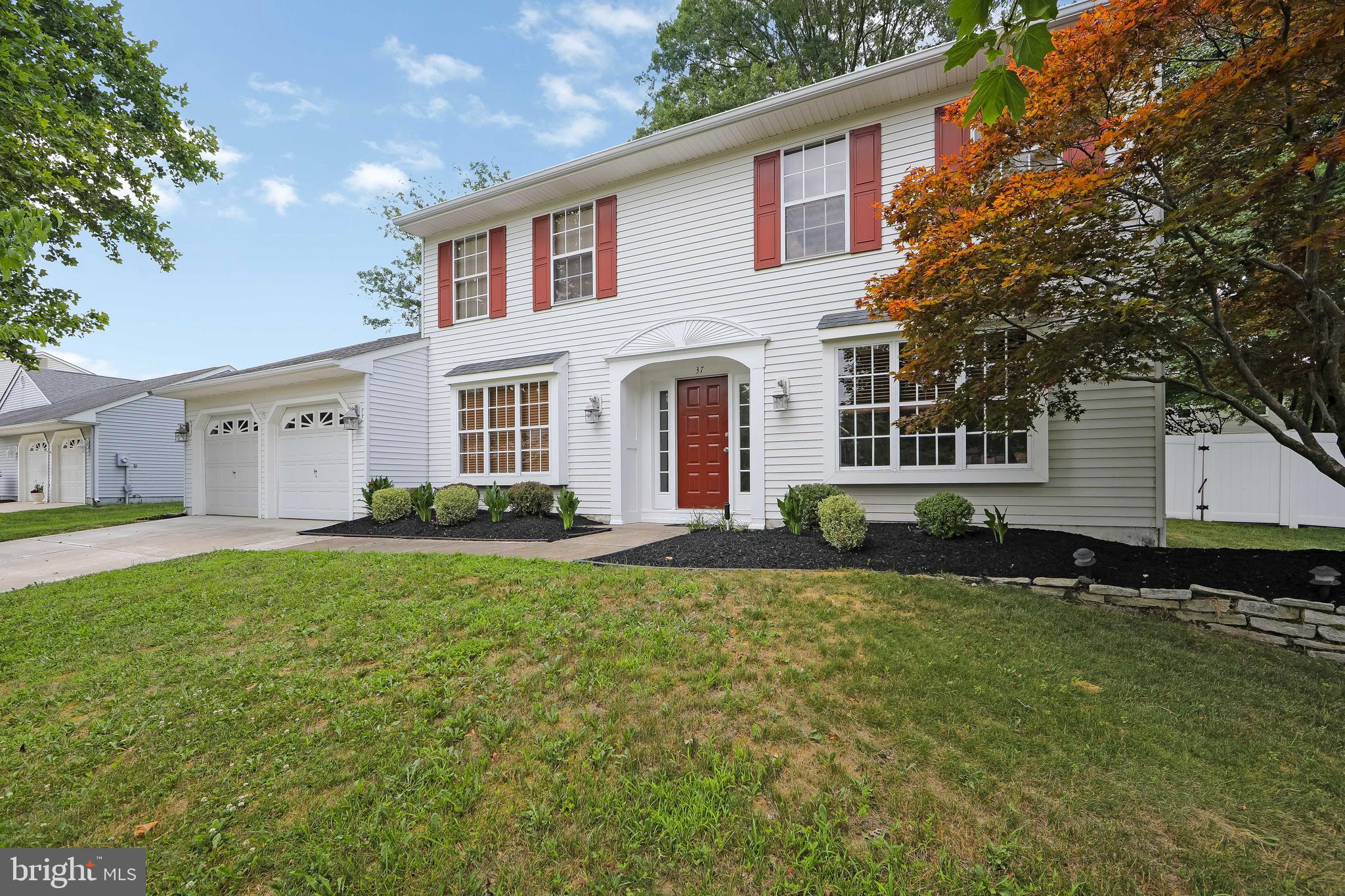 37 Hilliard Way