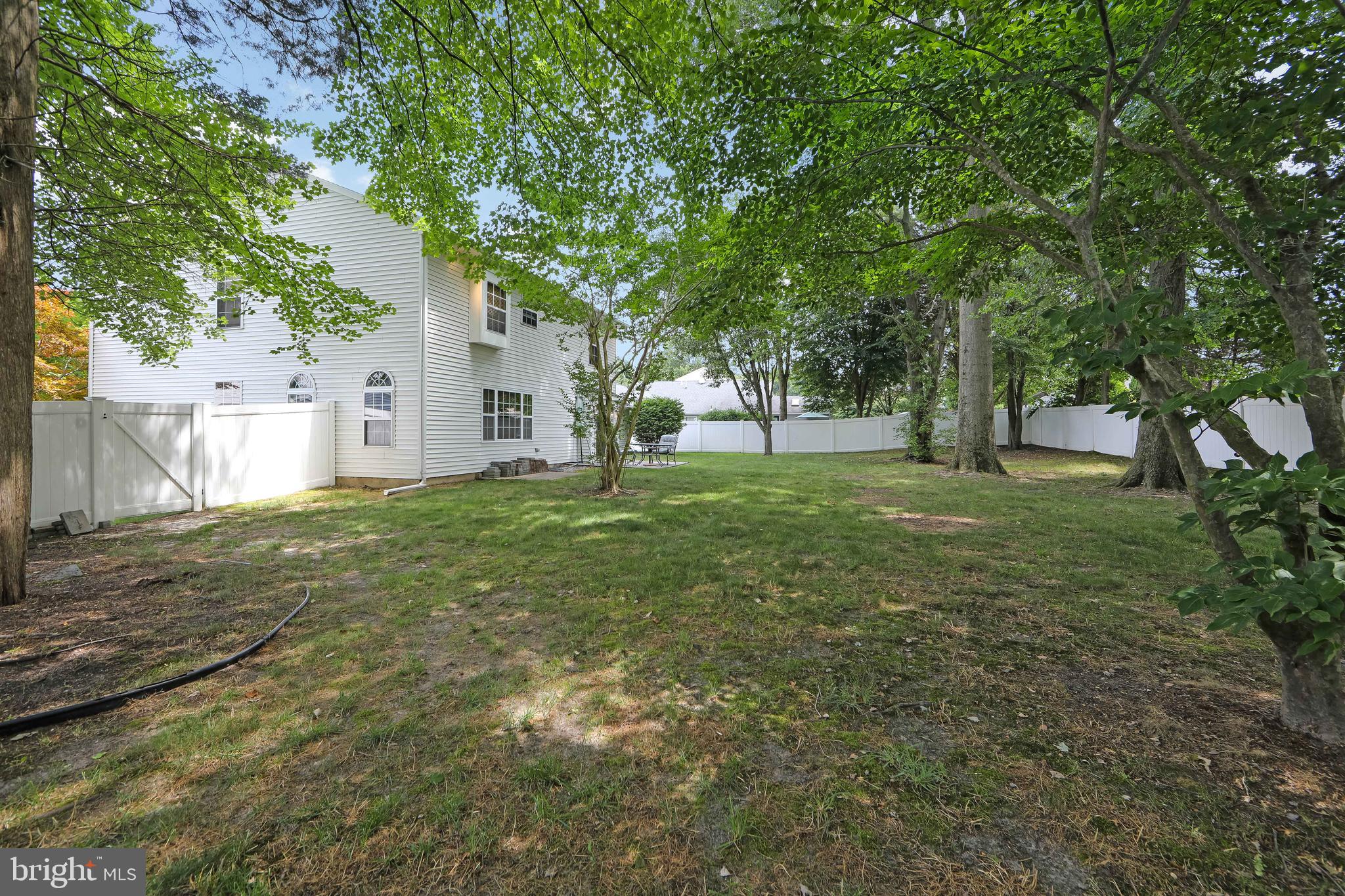 37 Hilliard Way