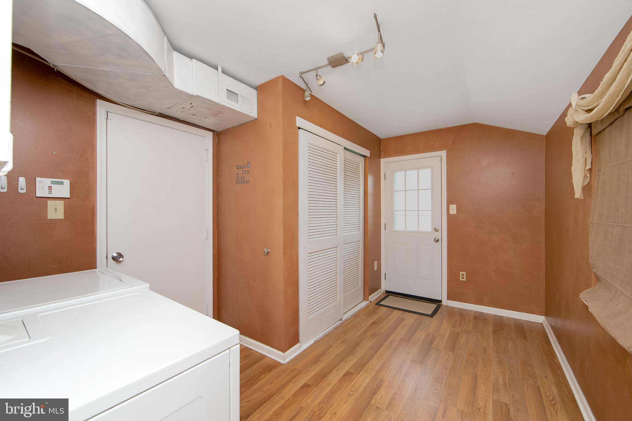 37 Hilliard Way