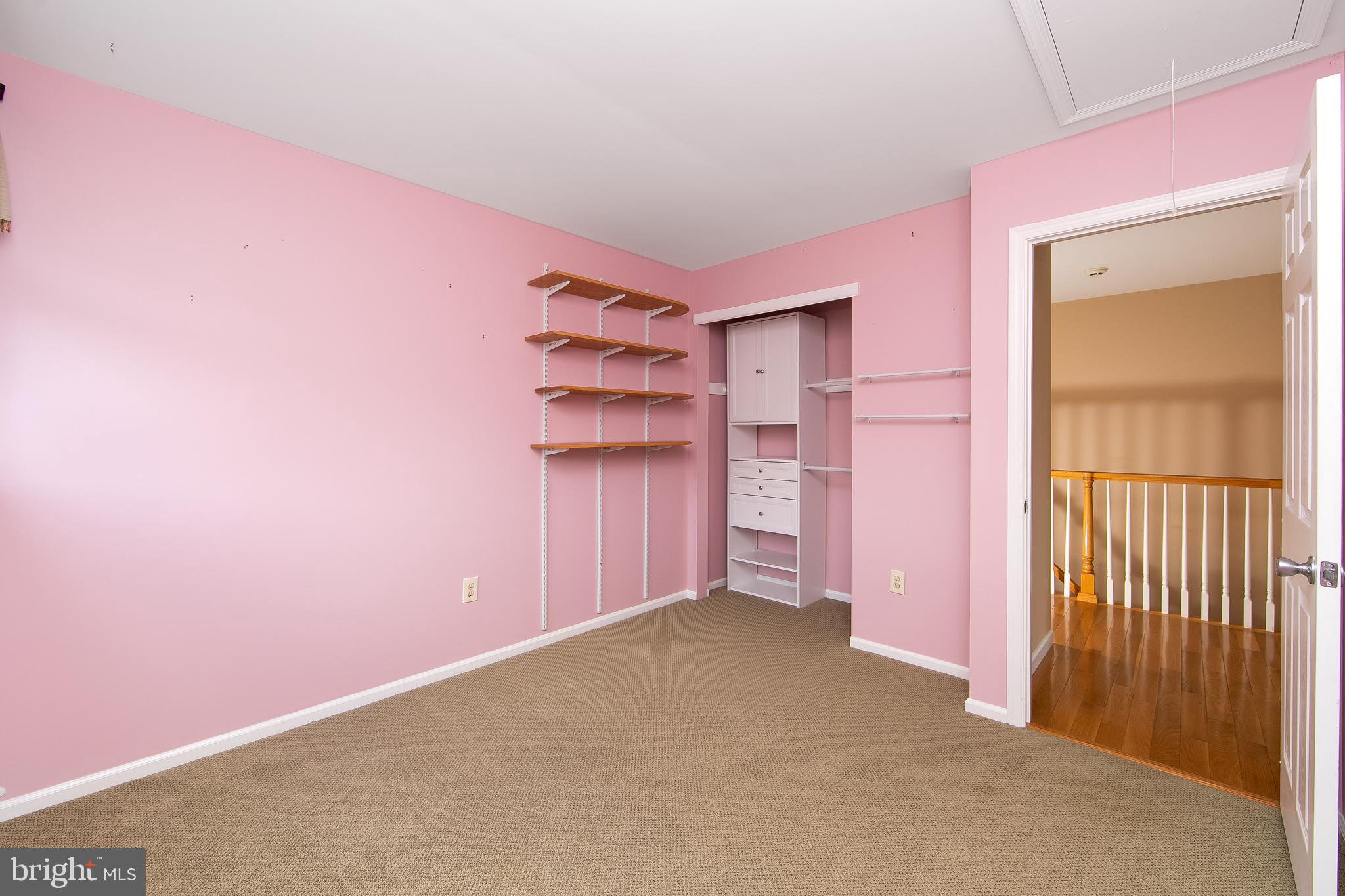 37 Hilliard Way