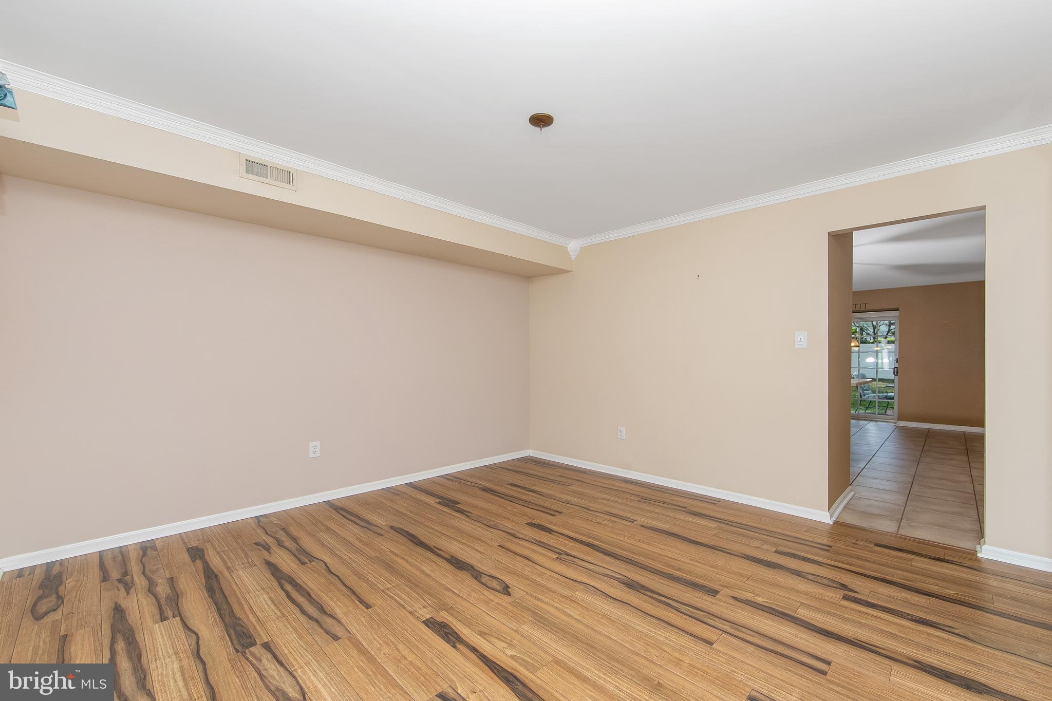 37 Hilliard Way