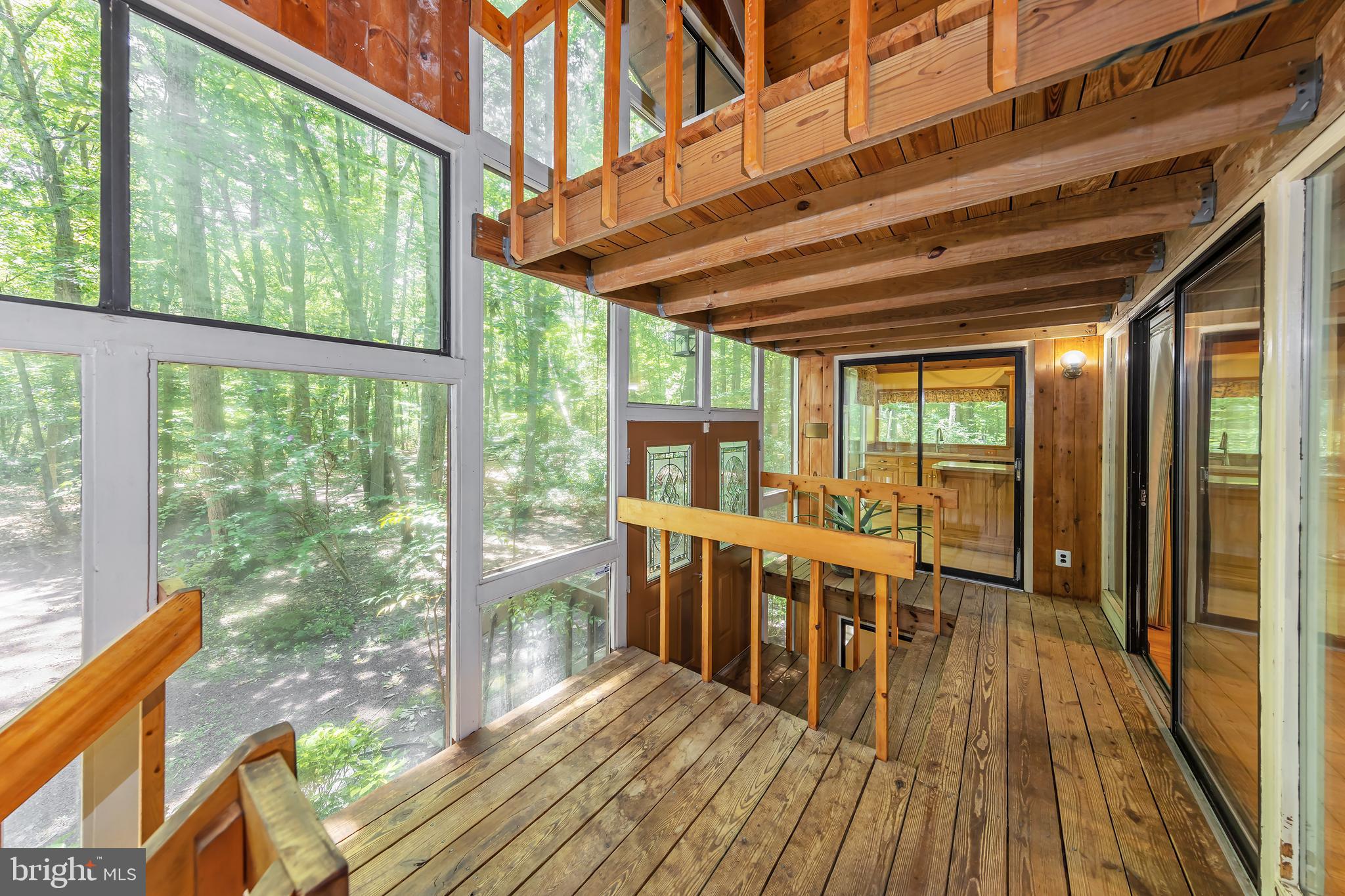 109 Foxford Ln