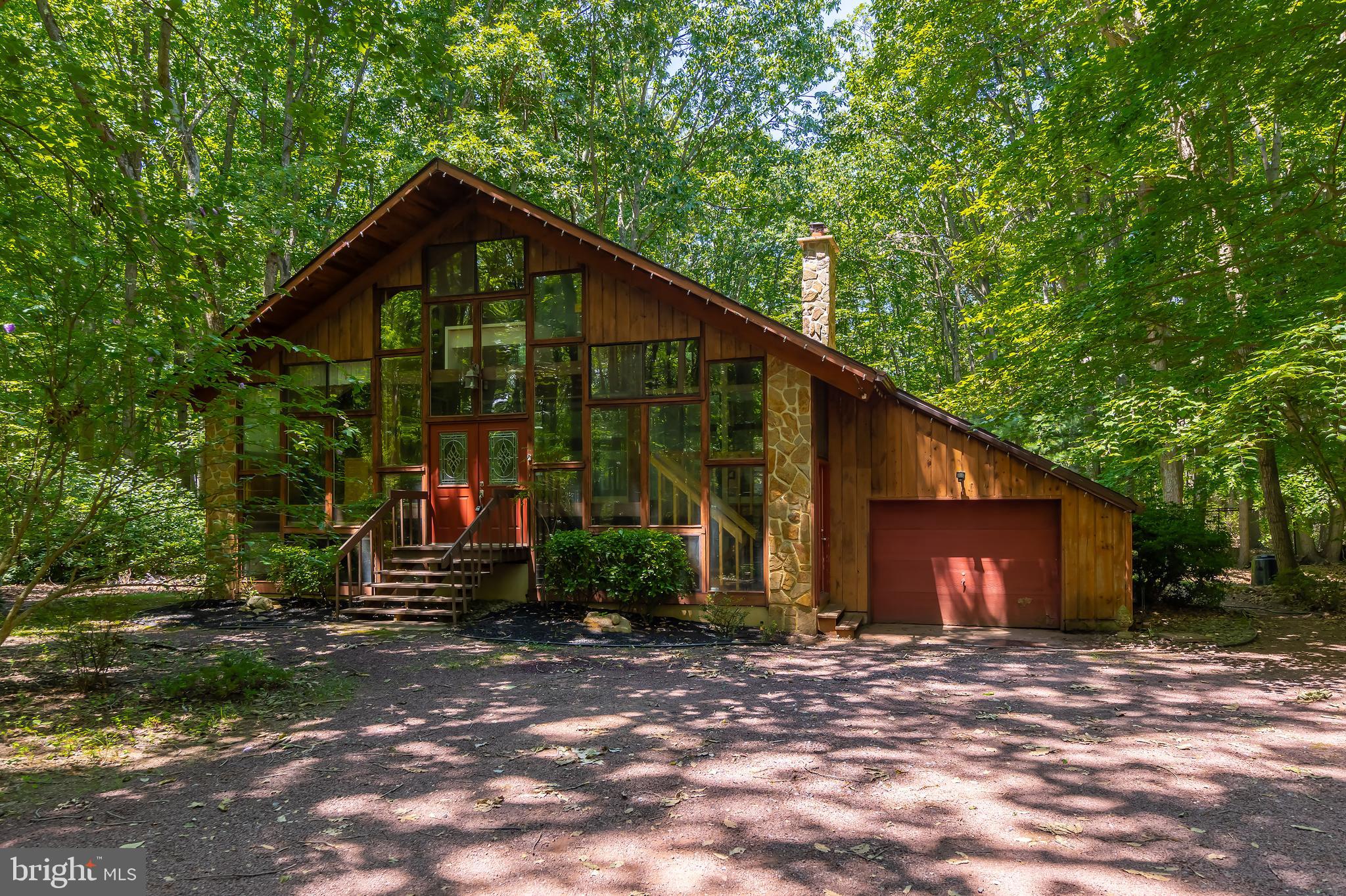 109 Foxford Ln
