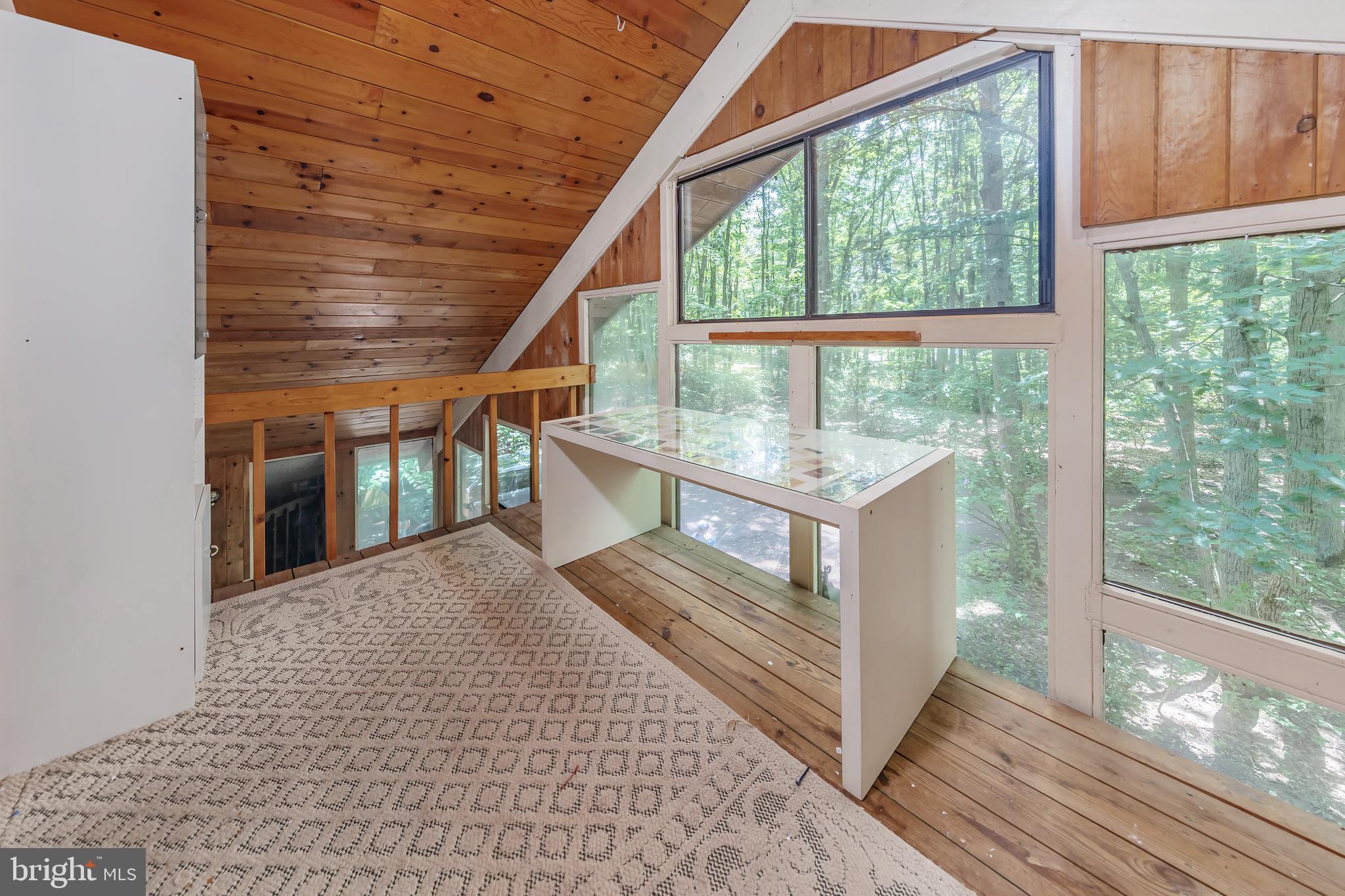 109 Foxford Ln