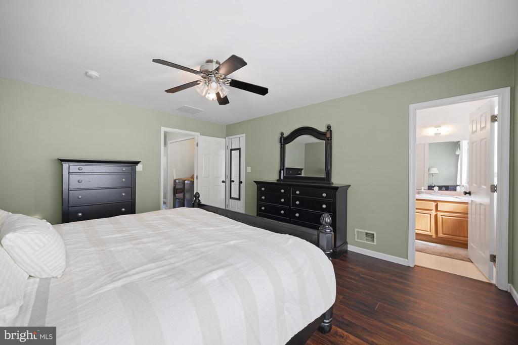 316 Allens Ln