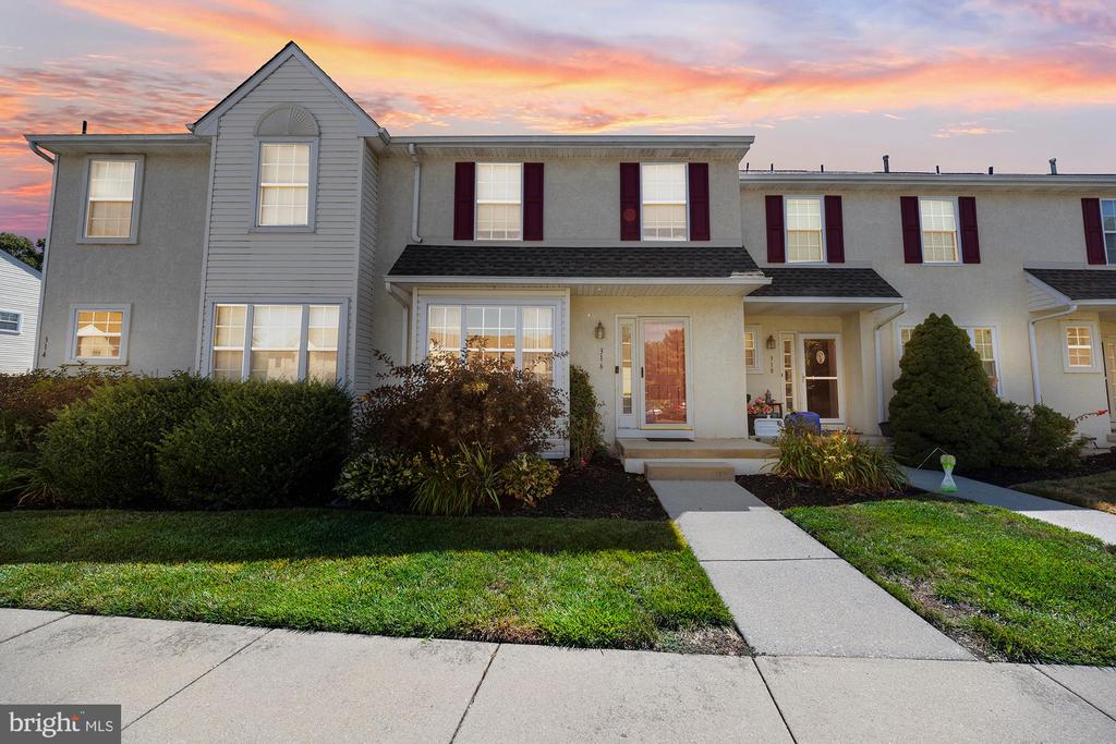 316 Allens Ln