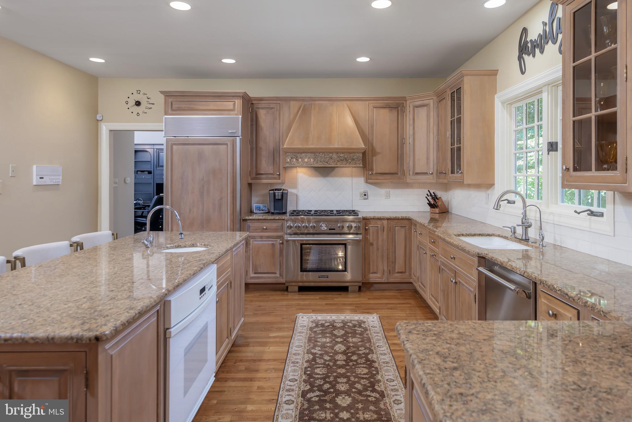 306 Fox Run Ct
