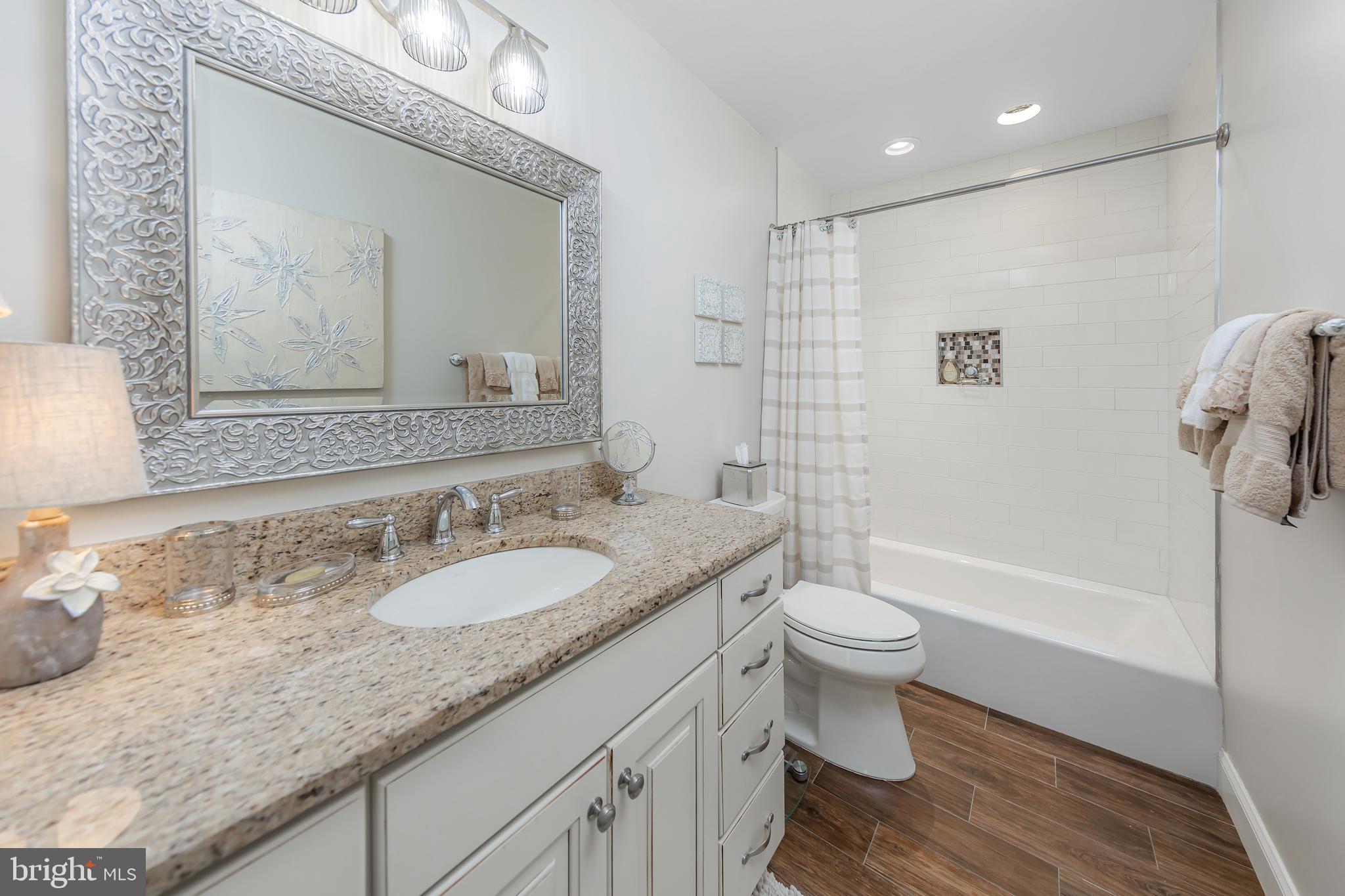 306 Fox Run Ct