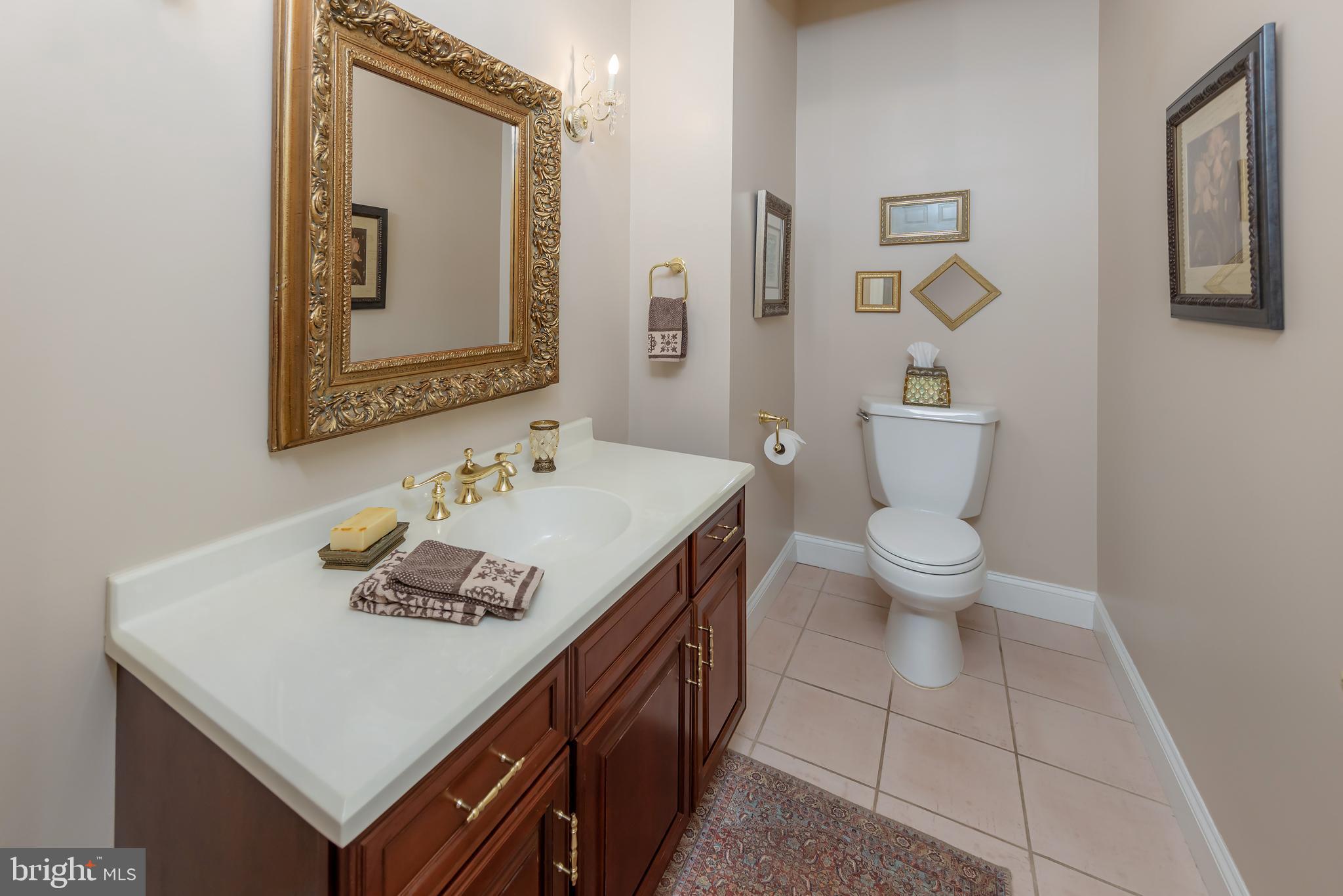 306 Fox Run Ct
