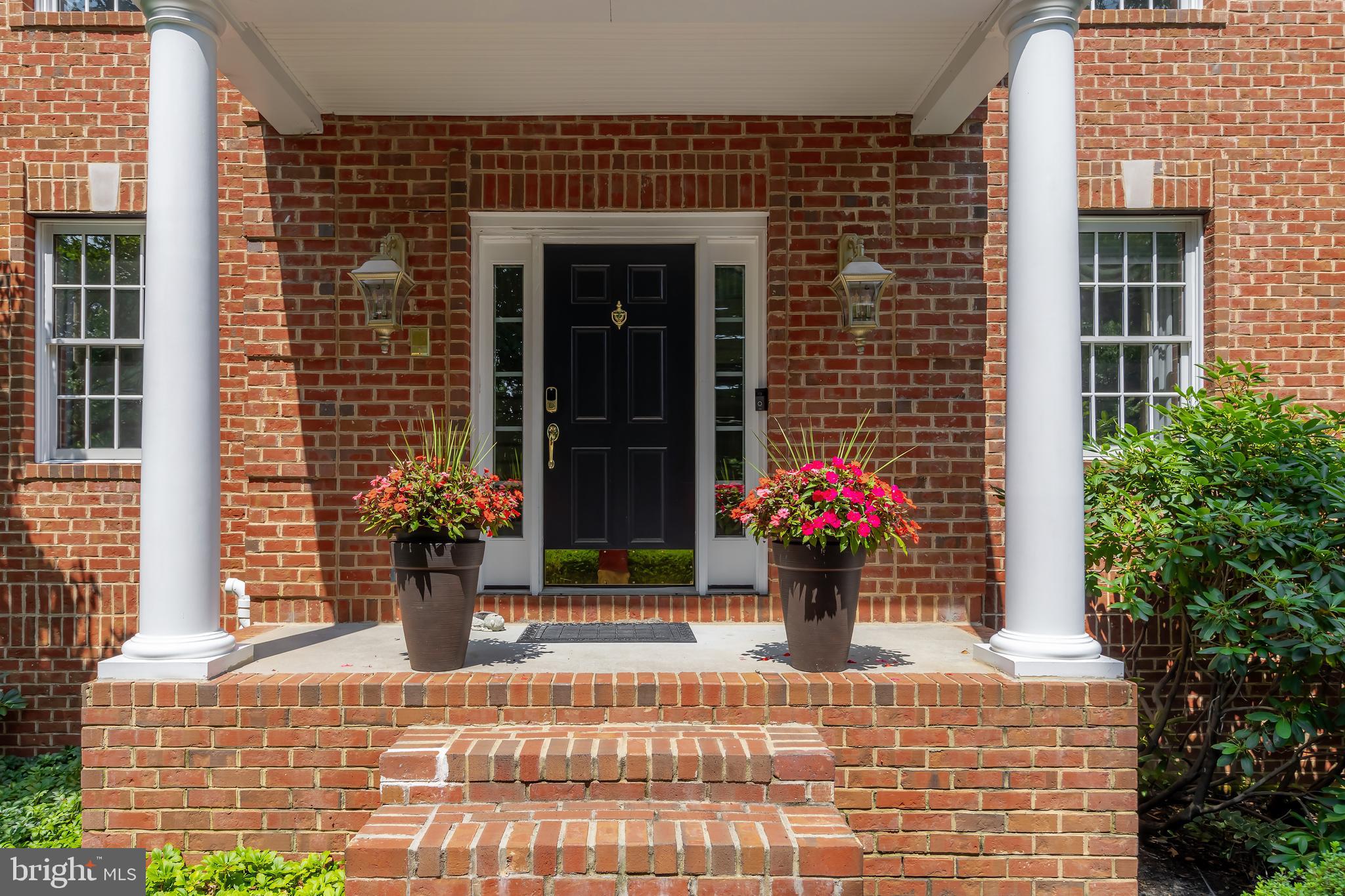 306 Fox Run Ct