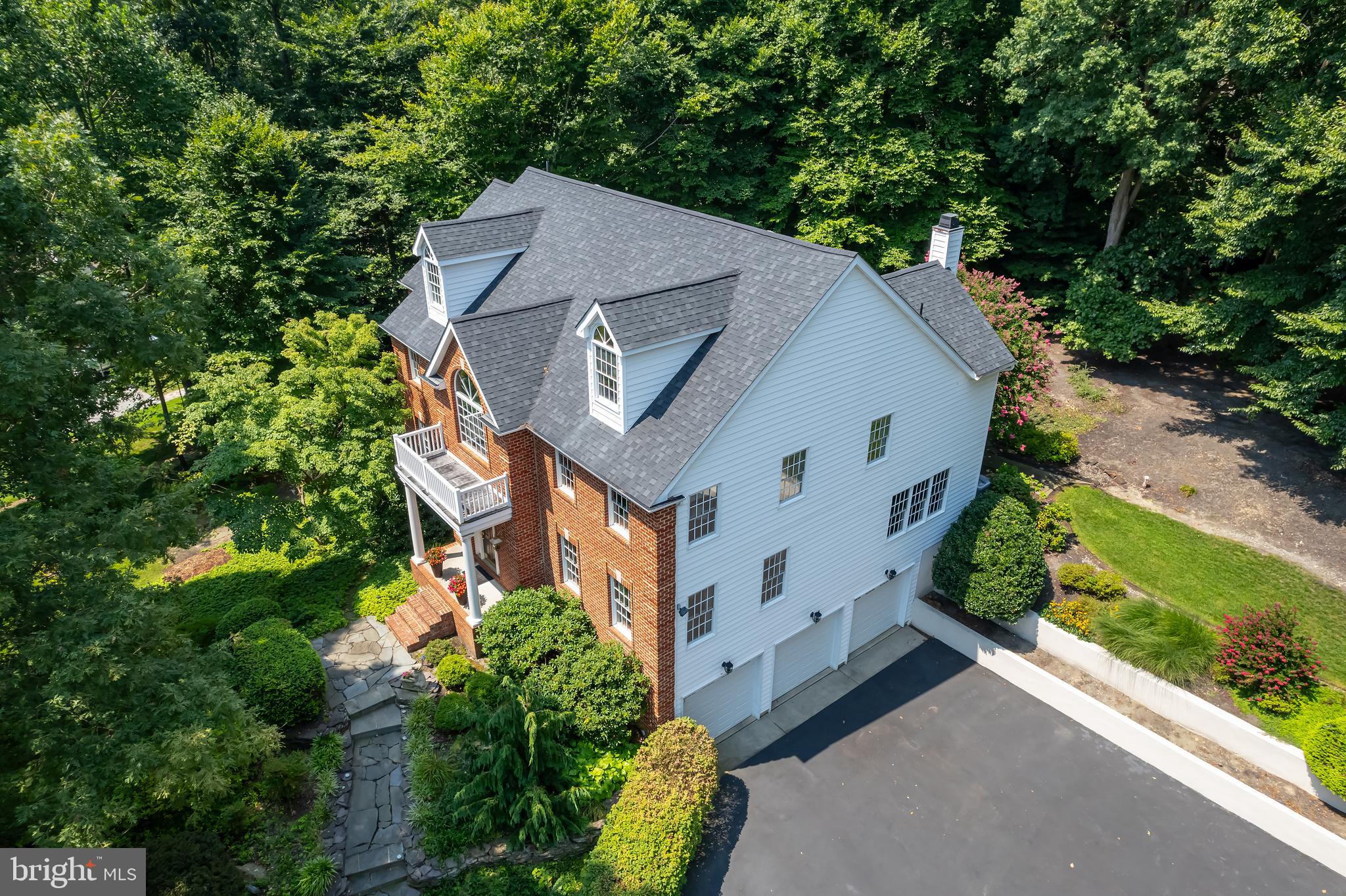 306 Fox Run Ct