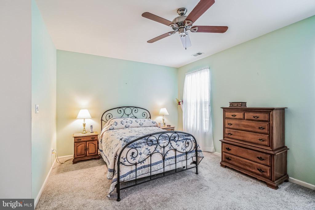 2 BELAIR COURT