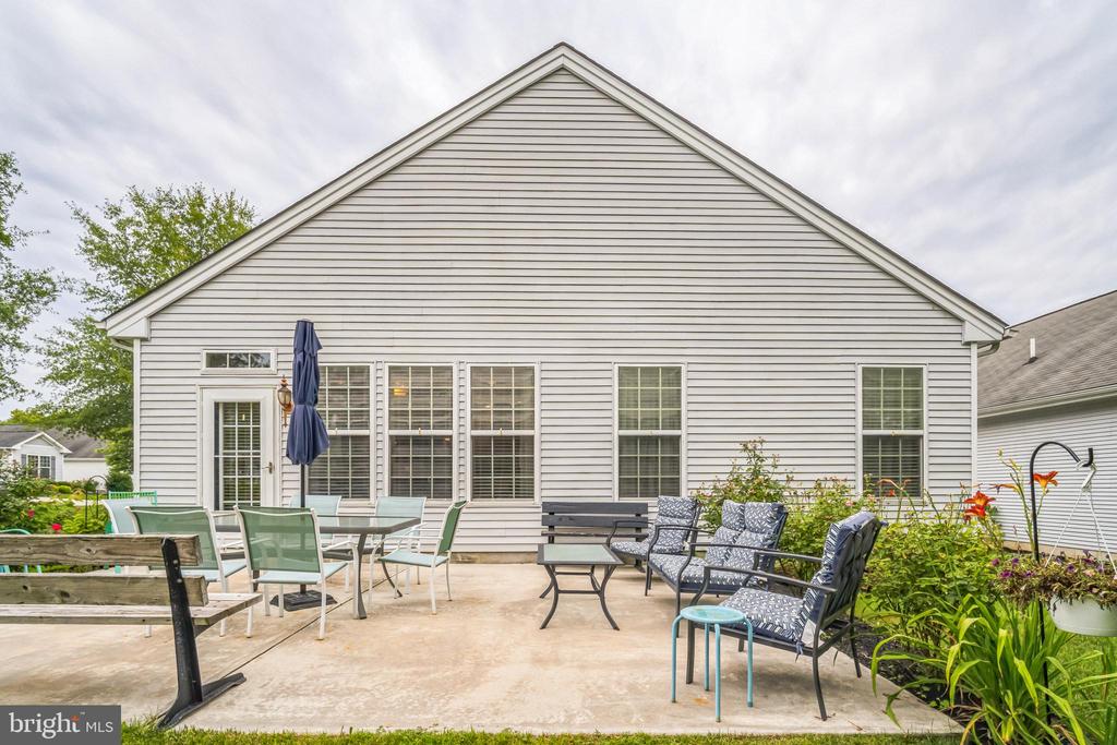 2 BELAIR COURT
