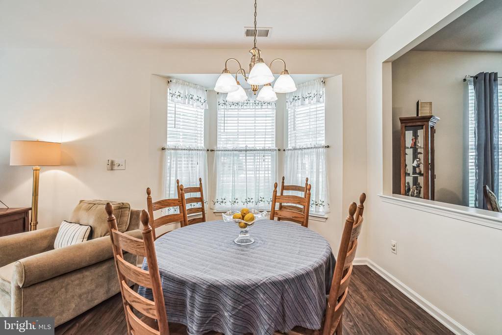 2 BELAIR COURT