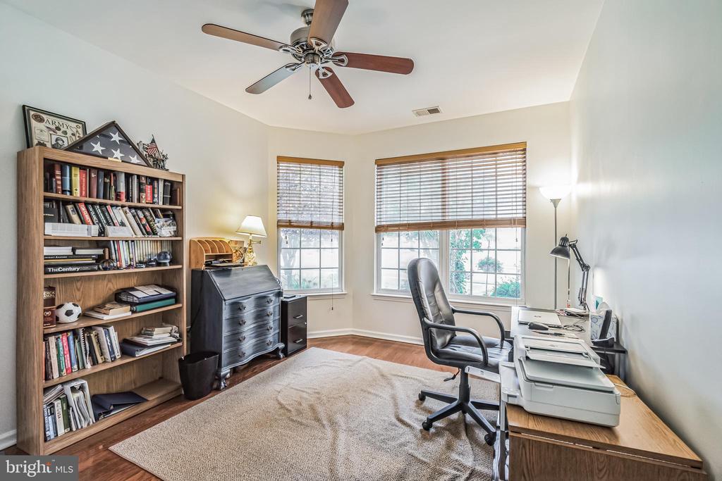 2 BELAIR COURT