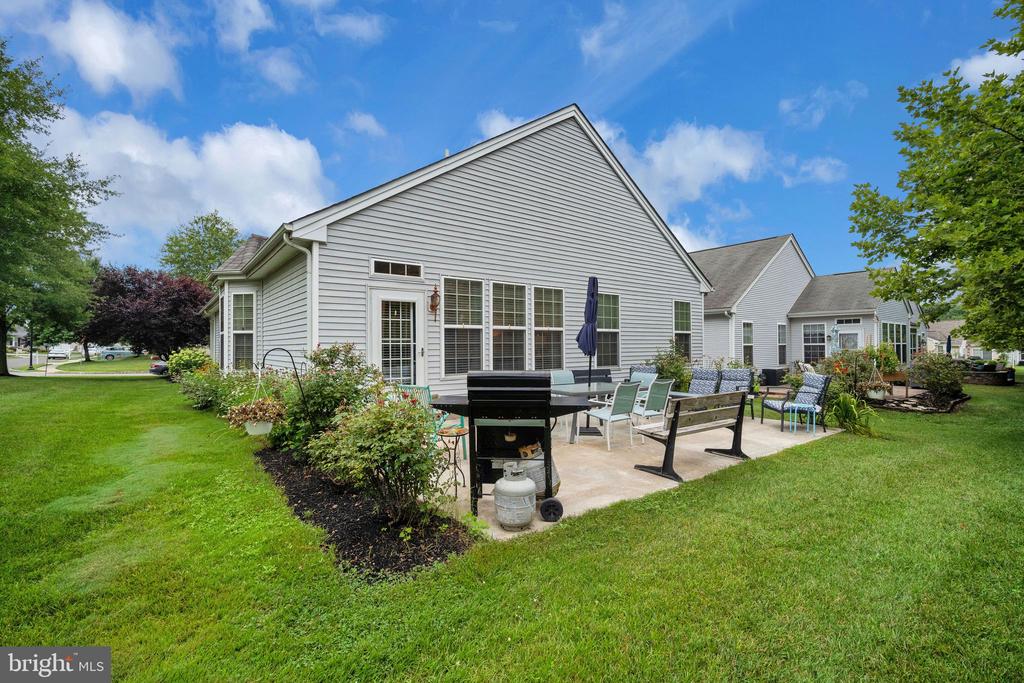 2 BELAIR COURT