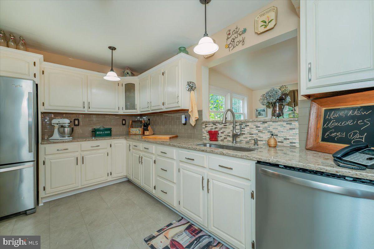 375 MONTGOMERY DRIVE