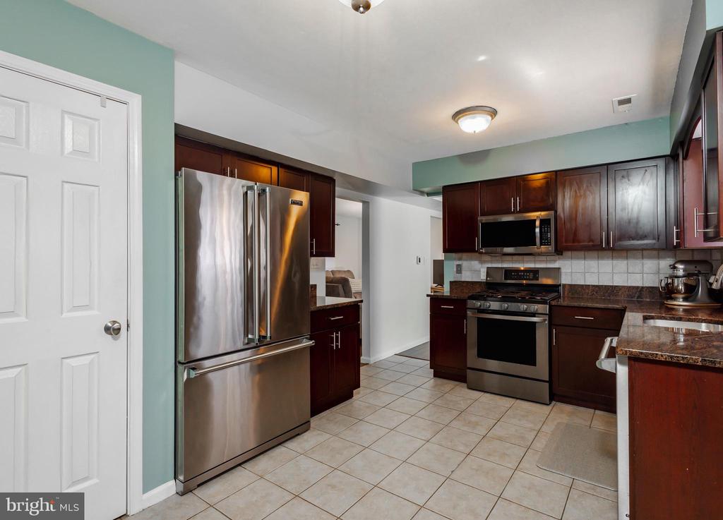 69 Mariner Dr