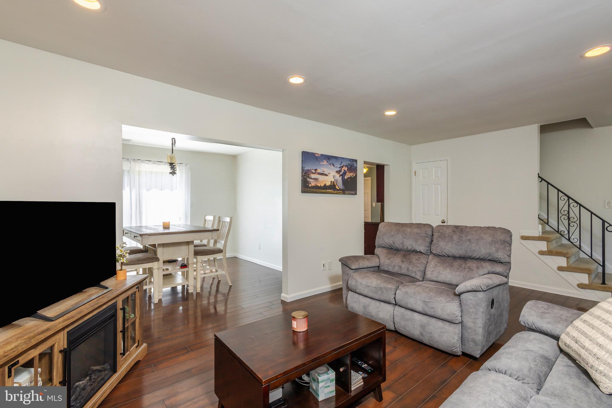 69 Mariner Dr