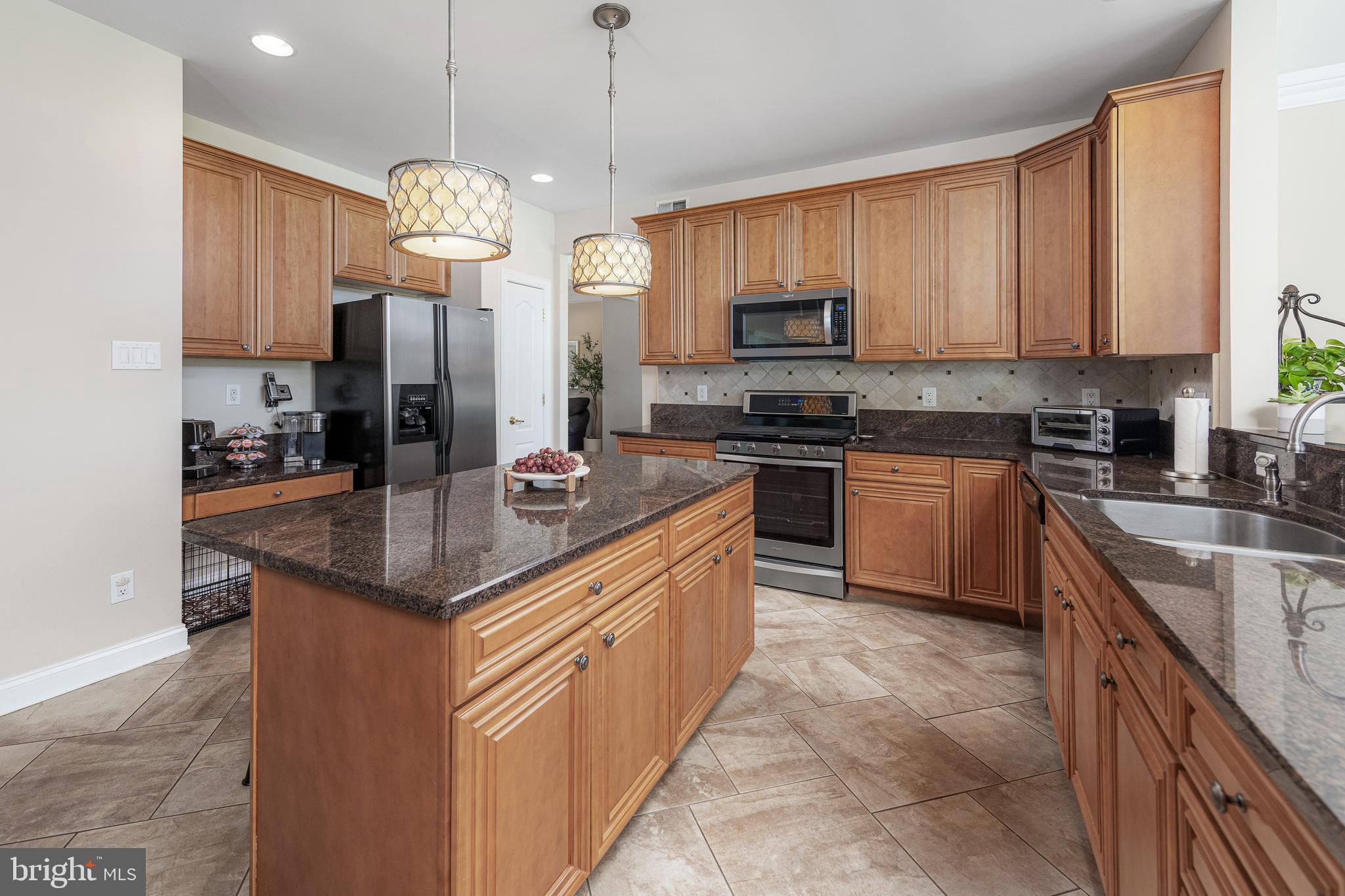609 Bainbridge Dr