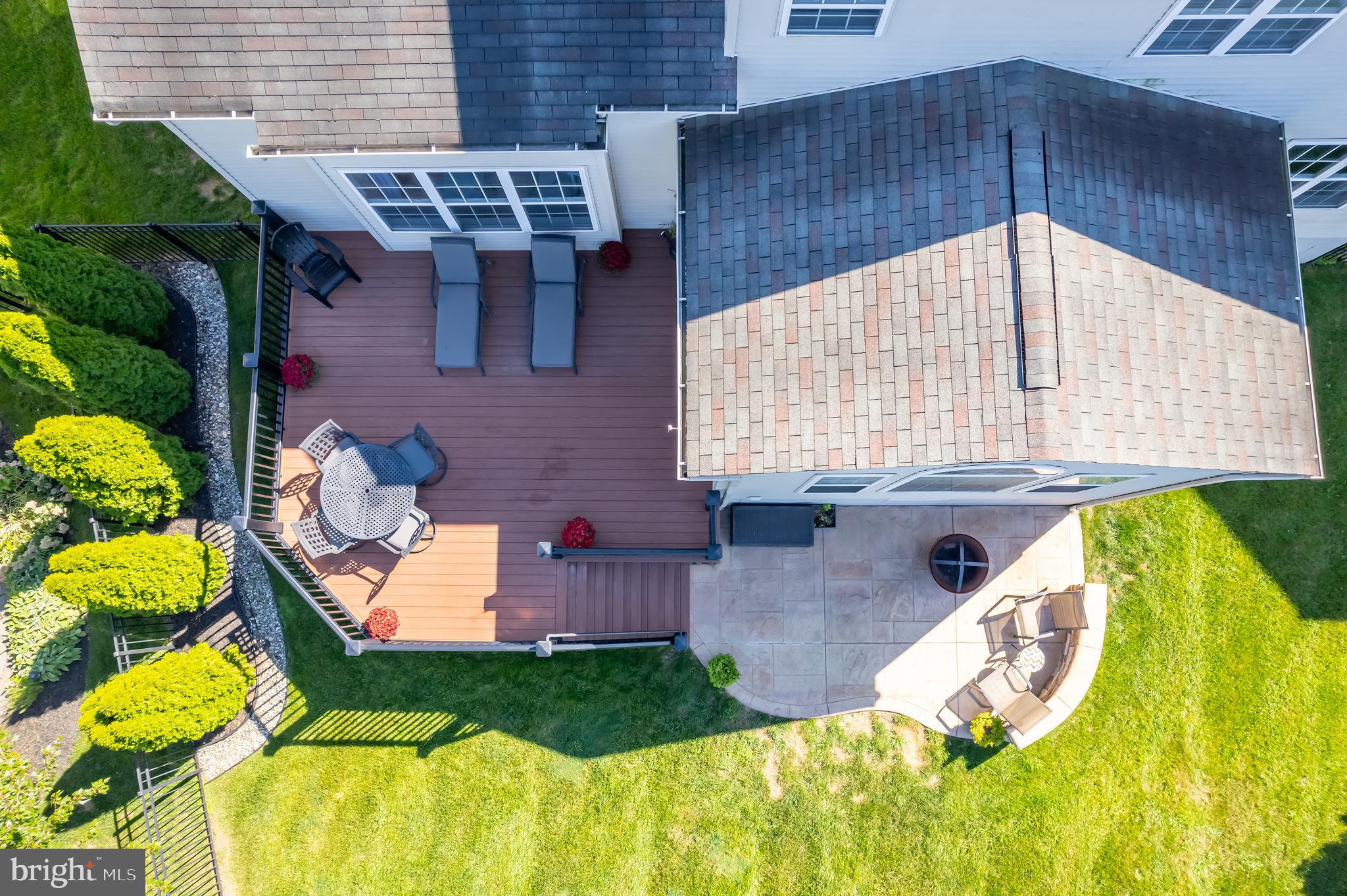 609 Bainbridge Dr