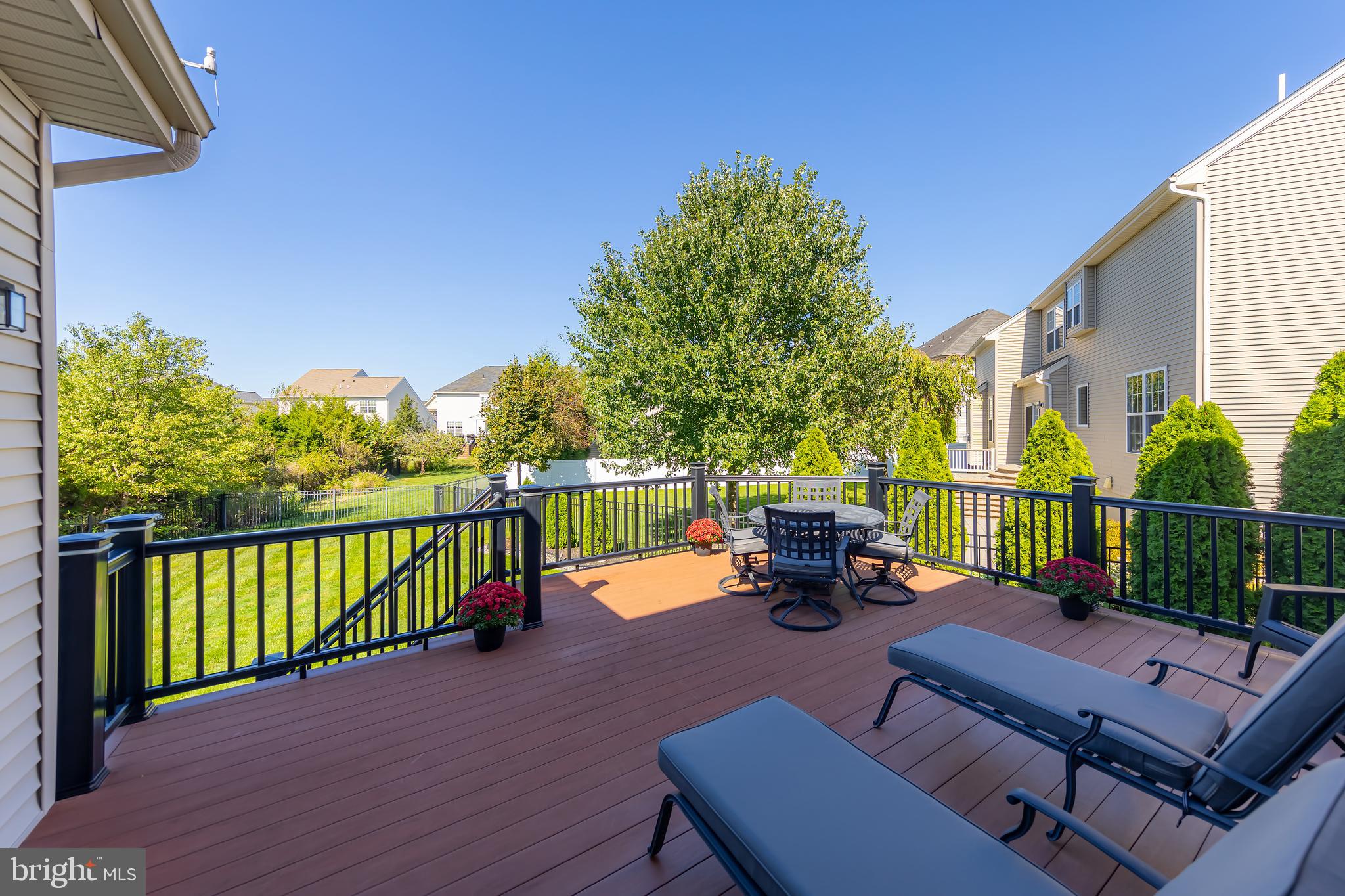 609 Bainbridge Dr