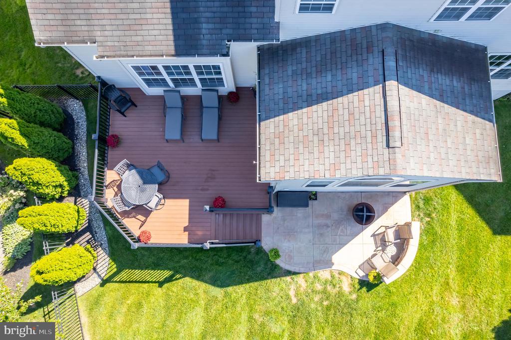 609 Bainbridge Dr