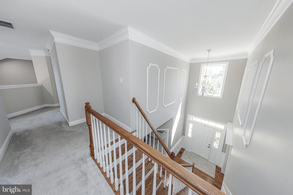 609 Bainbridge Dr