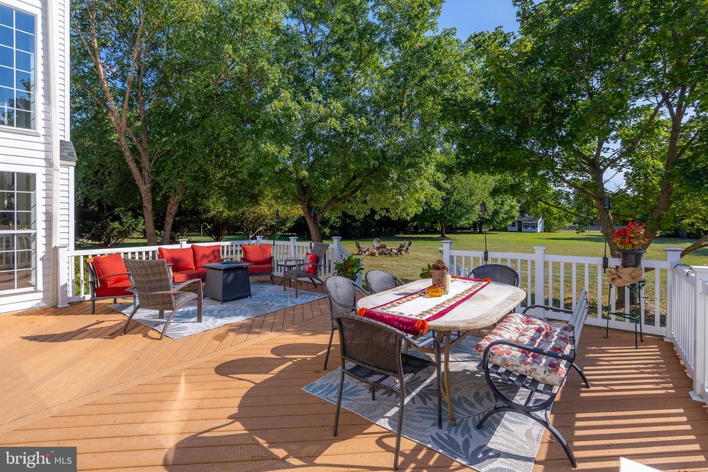 110 Cromwell Dr