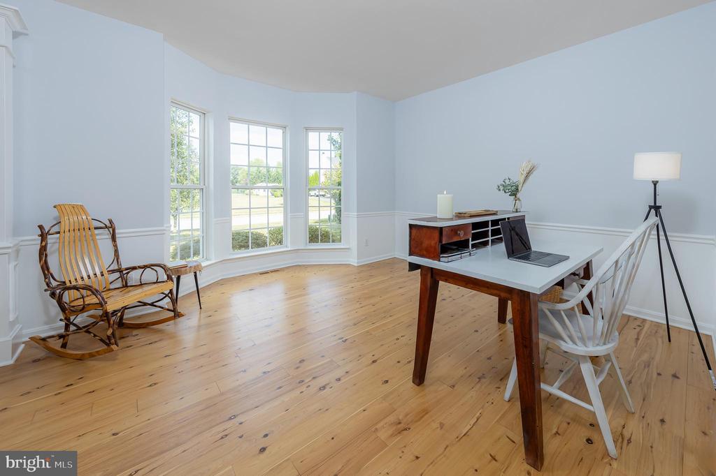 110 Cromwell Dr