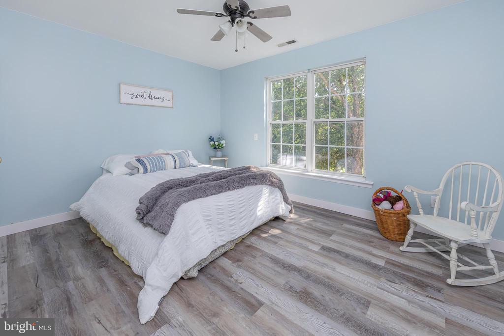 110 Cromwell Dr