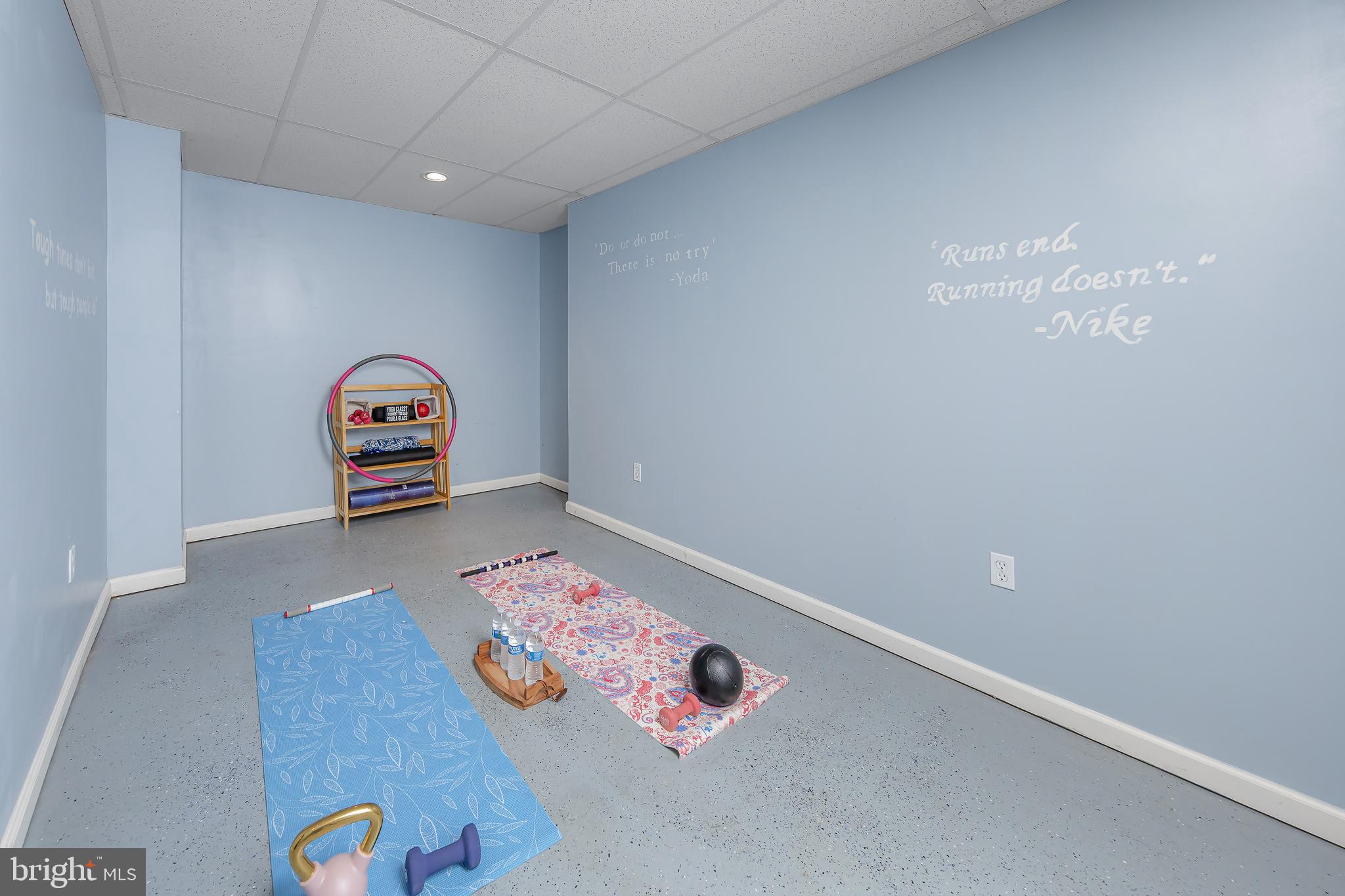 110 Cromwell Dr